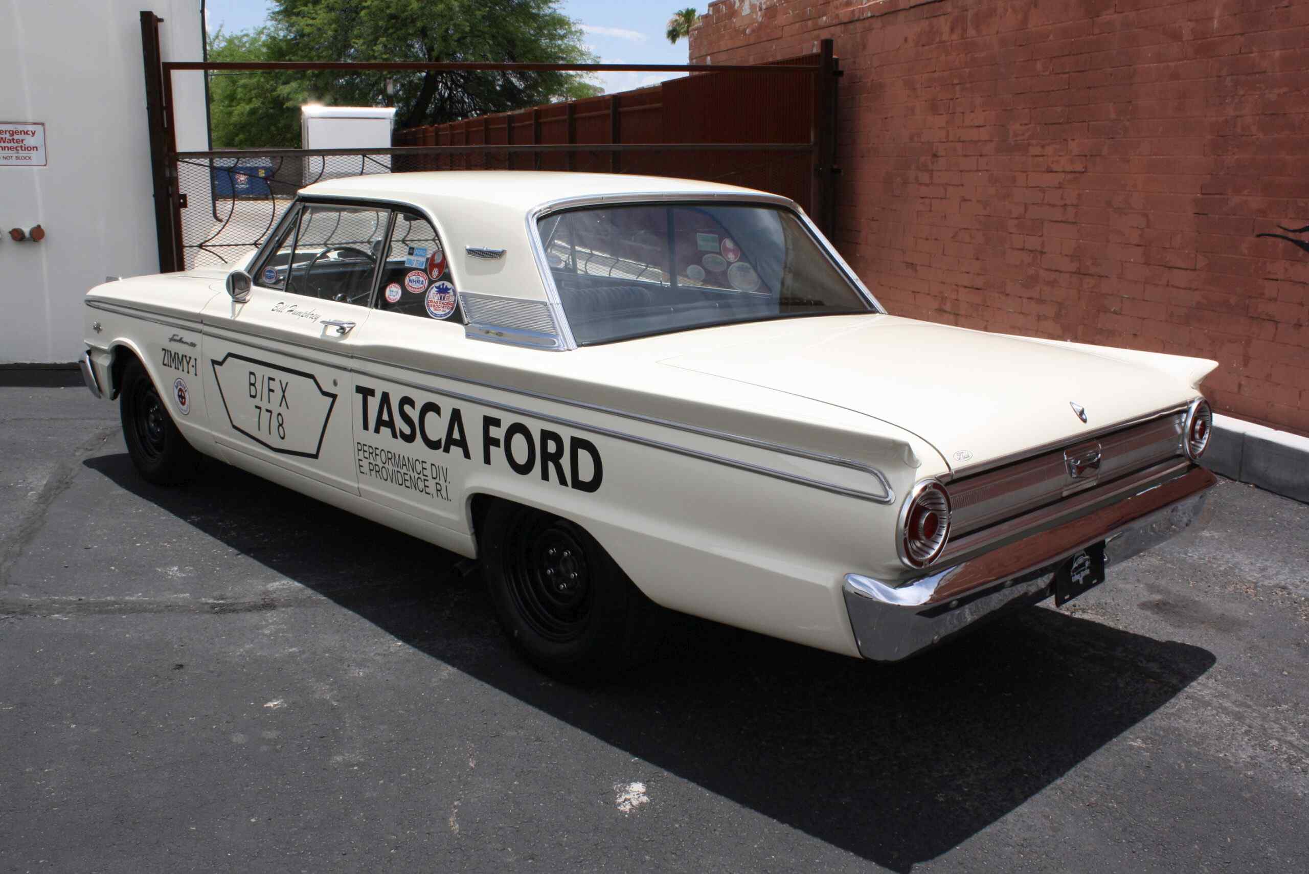 1963 Fairlane B/FX Thunderbolt.