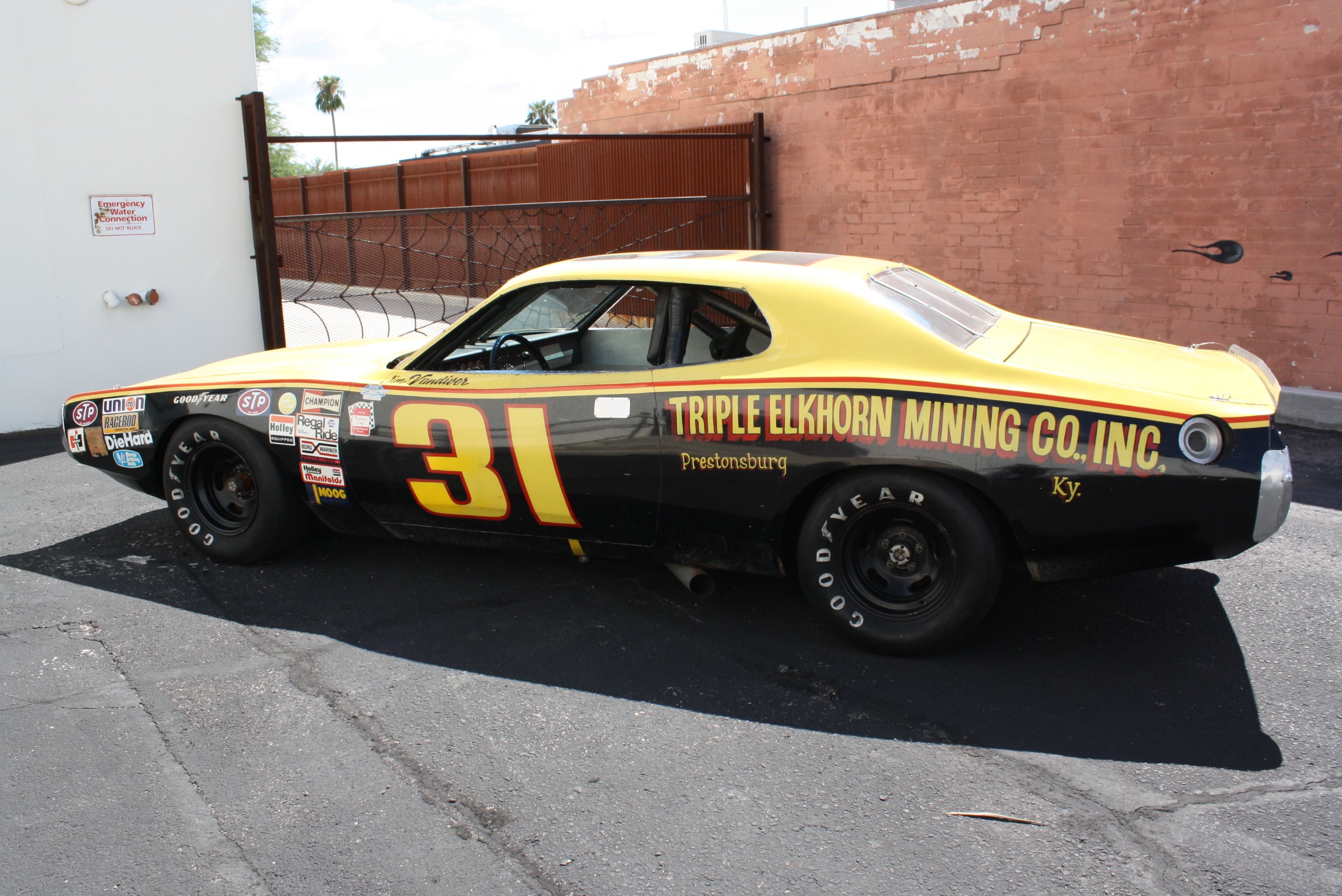 1974 dodge charger