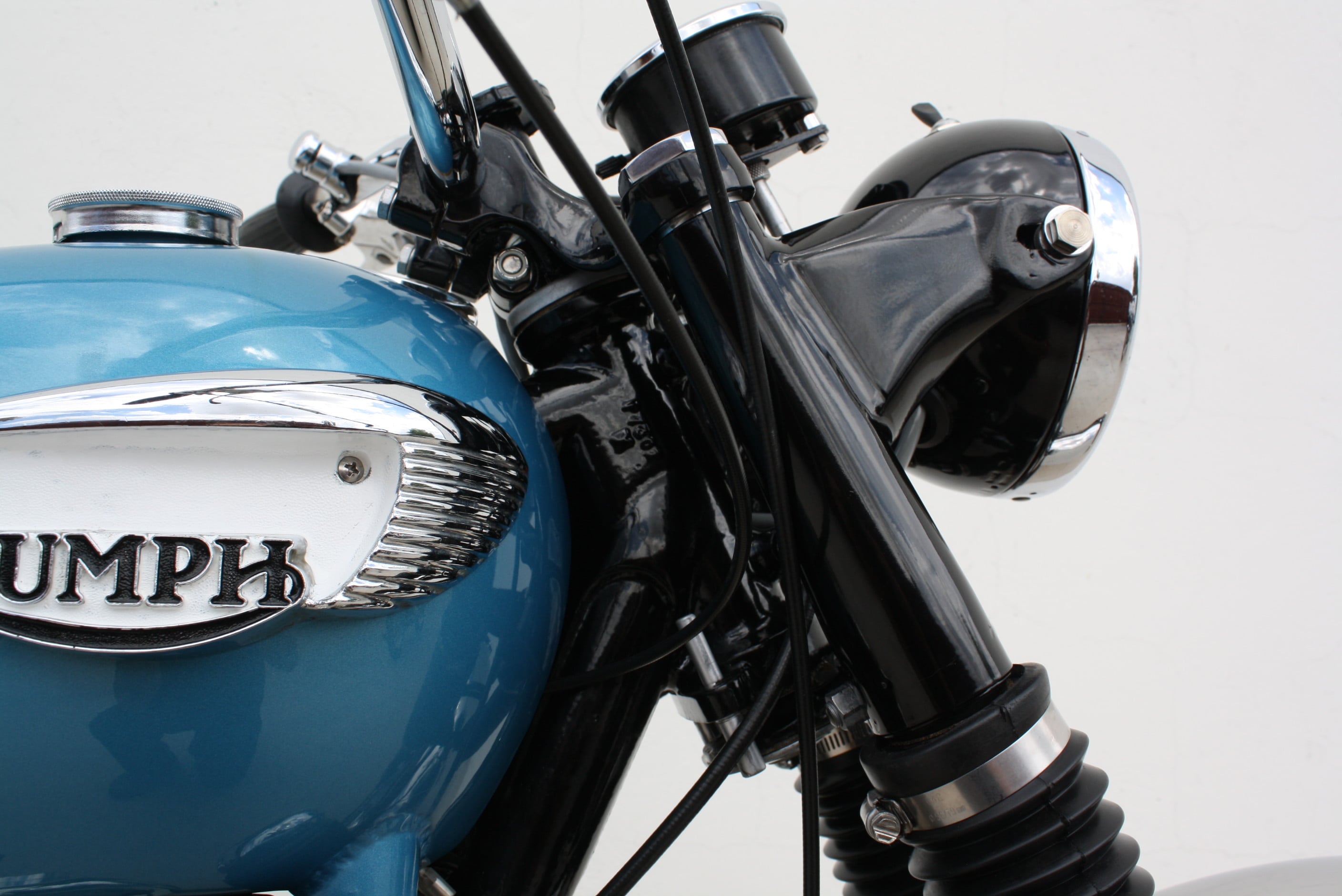 1968 Triumph TR6C Trophy