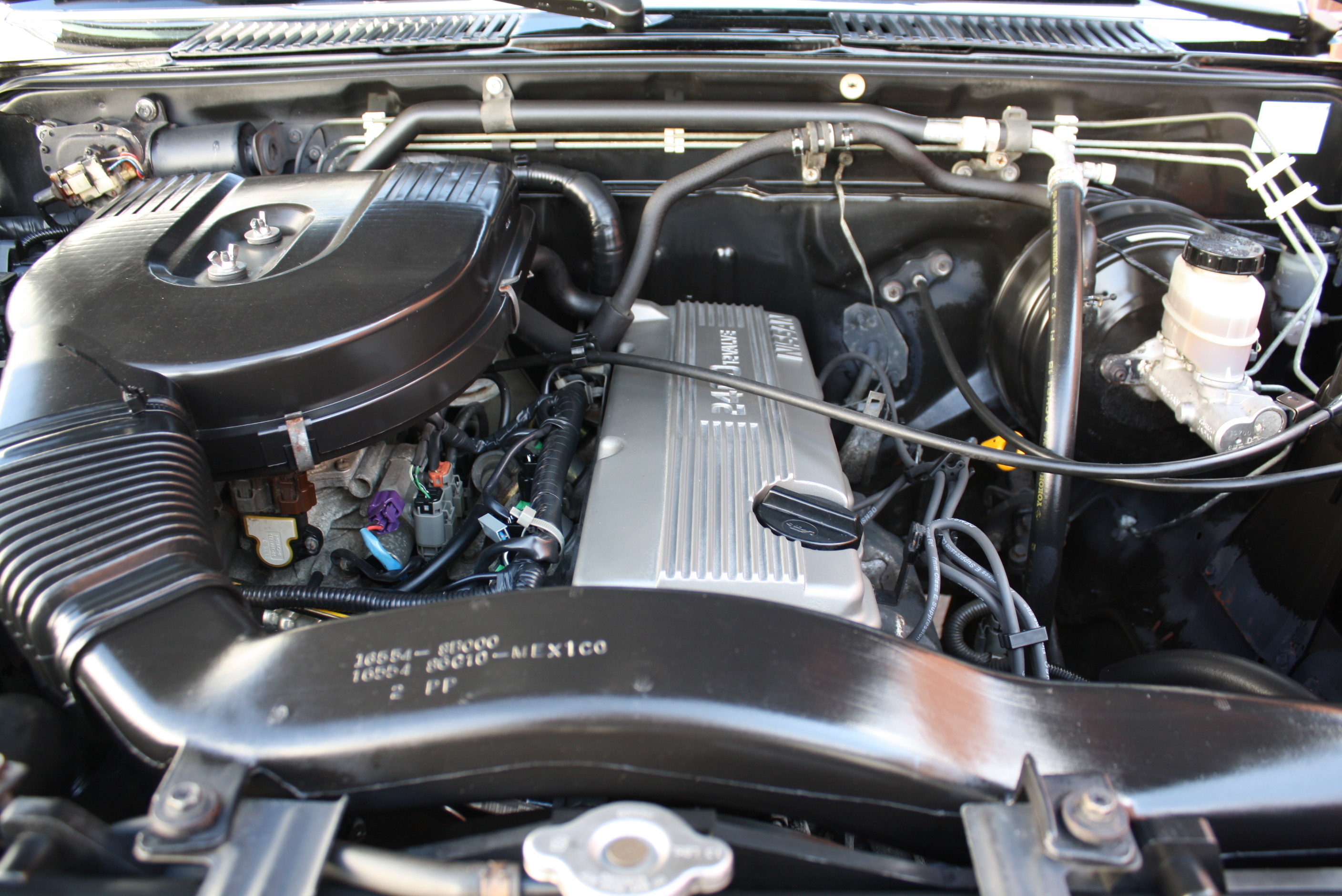 1997 Nissan XE 4×4 manual 5 speed!