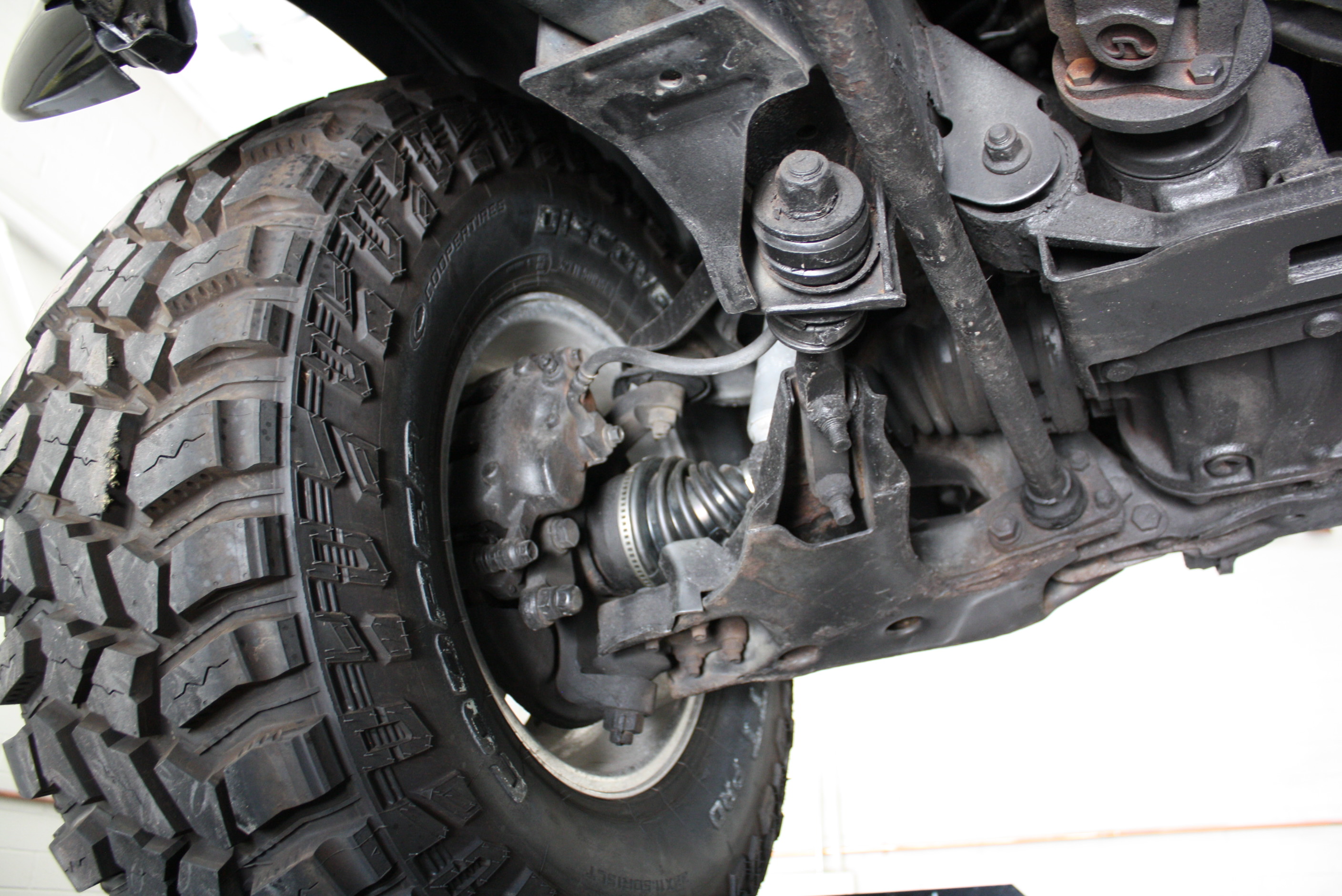 1997 Nissan XE 4×4 manual 5 speed!