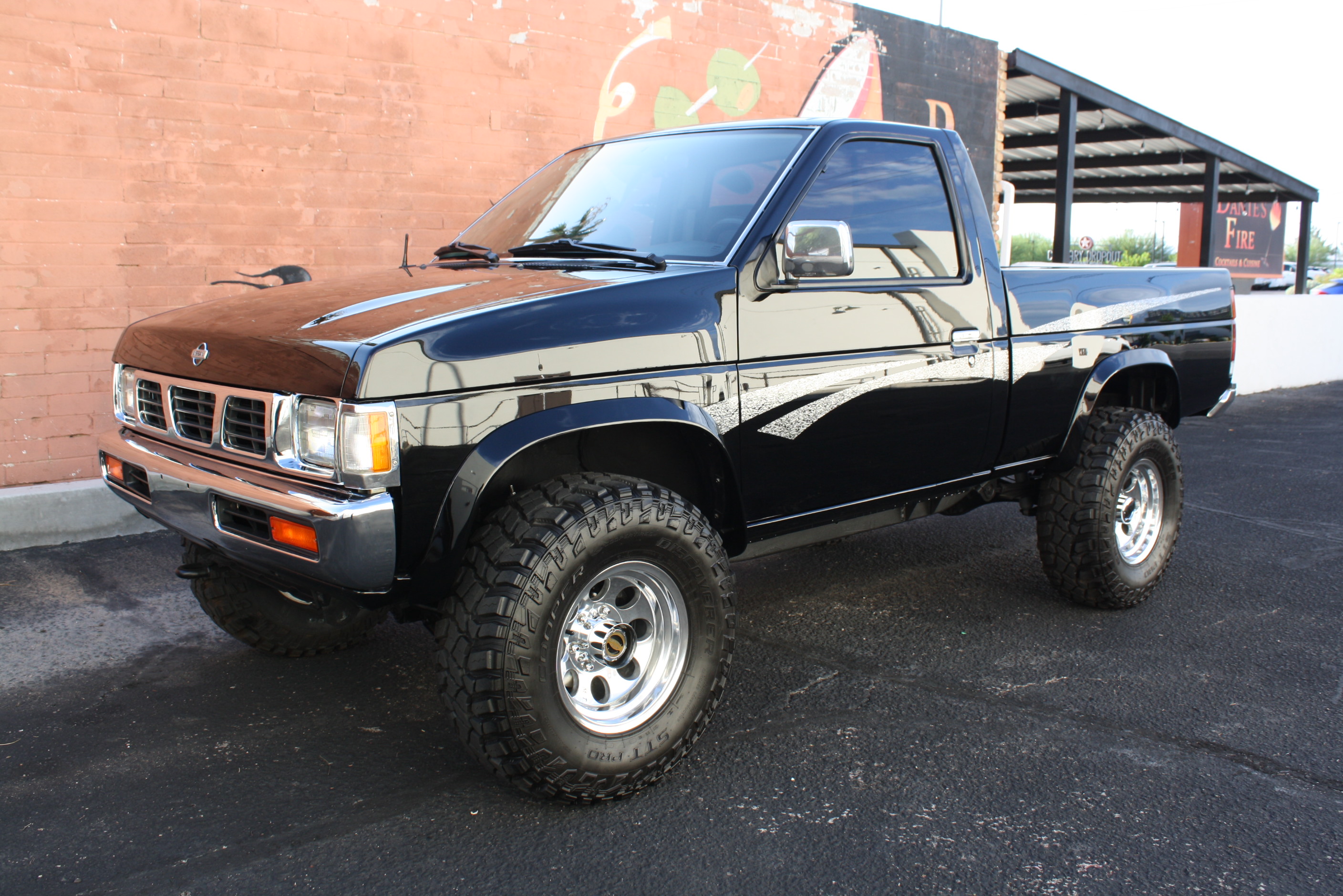 1997 Nissan XE 4×4 manual 5 speed!