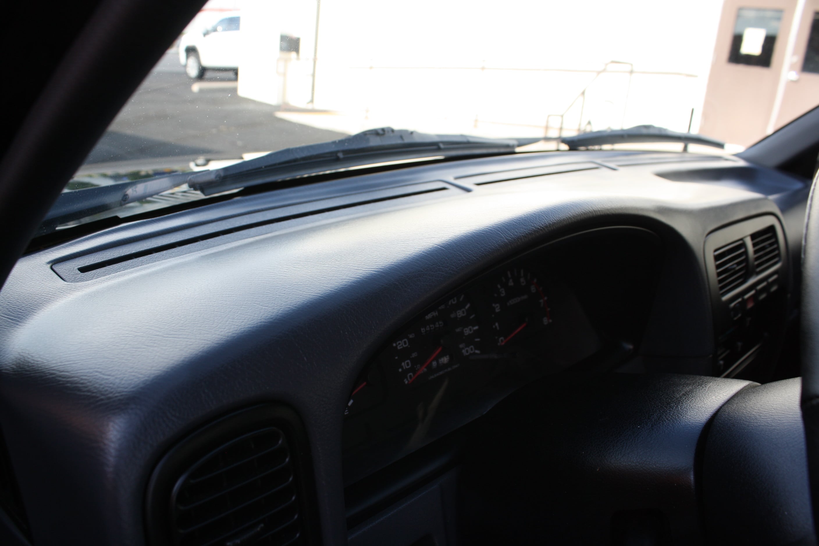 1997 Nissan XE 4×4 manual 5 speed!