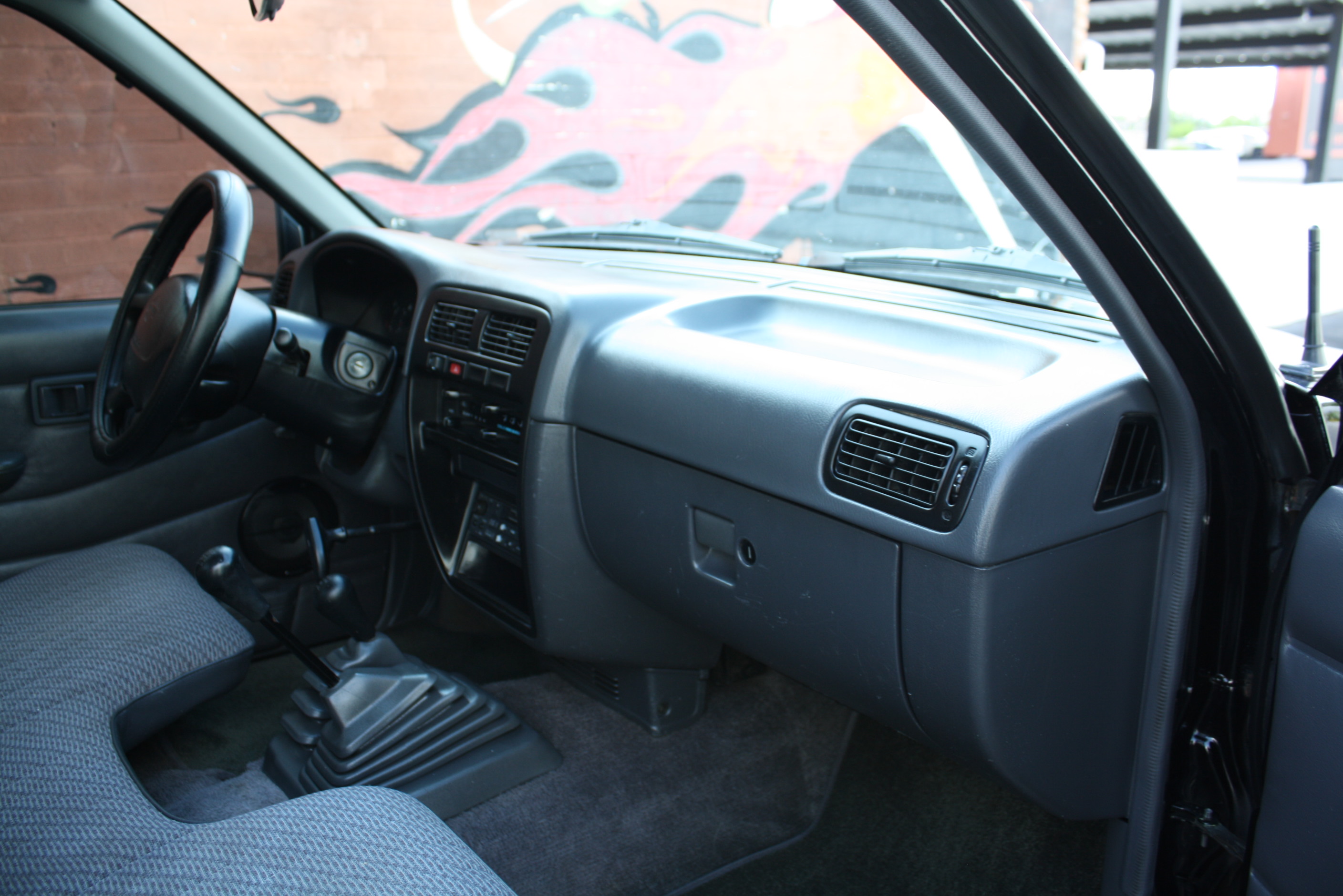 1997 Nissan XE 4×4 manual 5 speed!