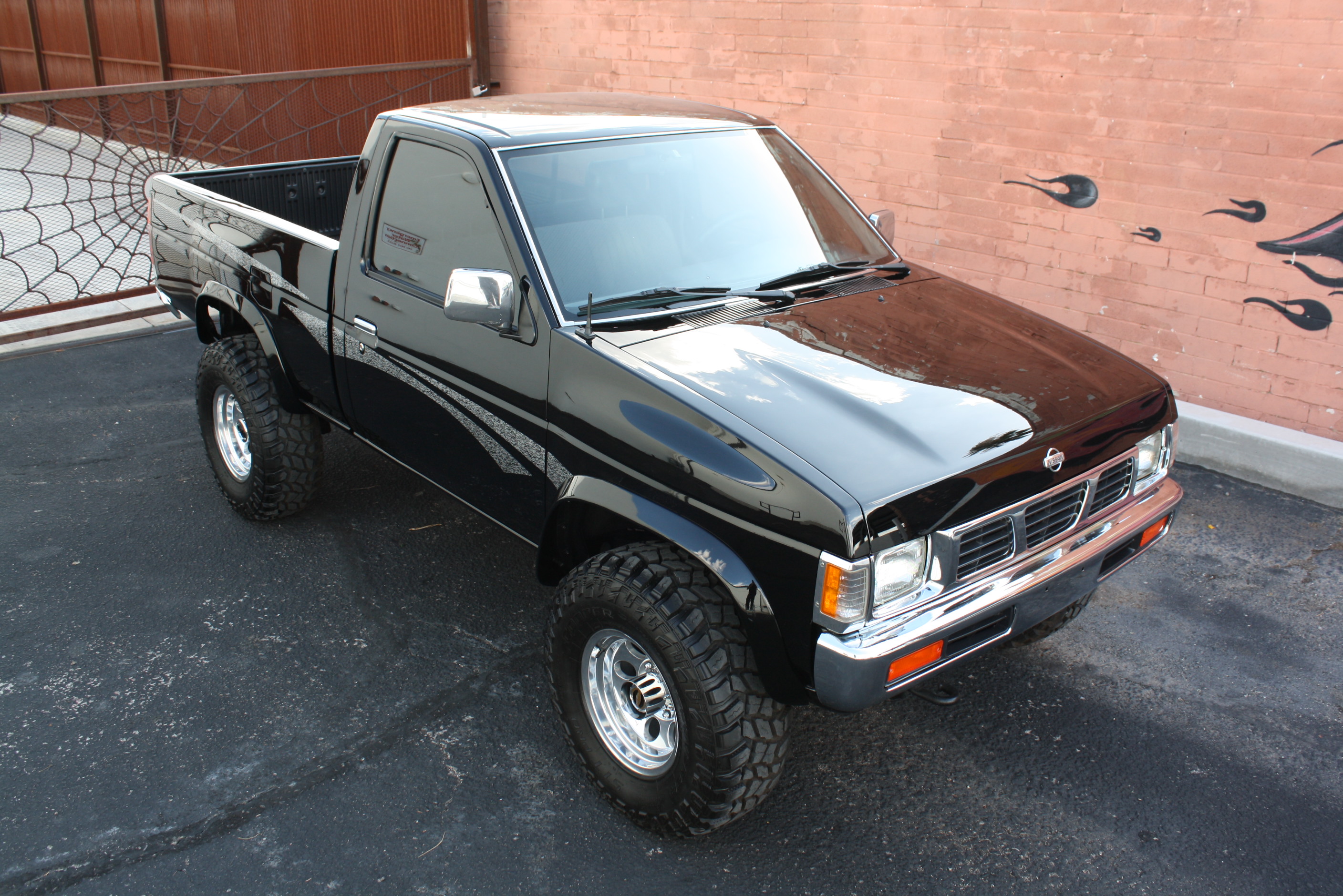 1997 Nissan XE 4×4 manual 5 speed!