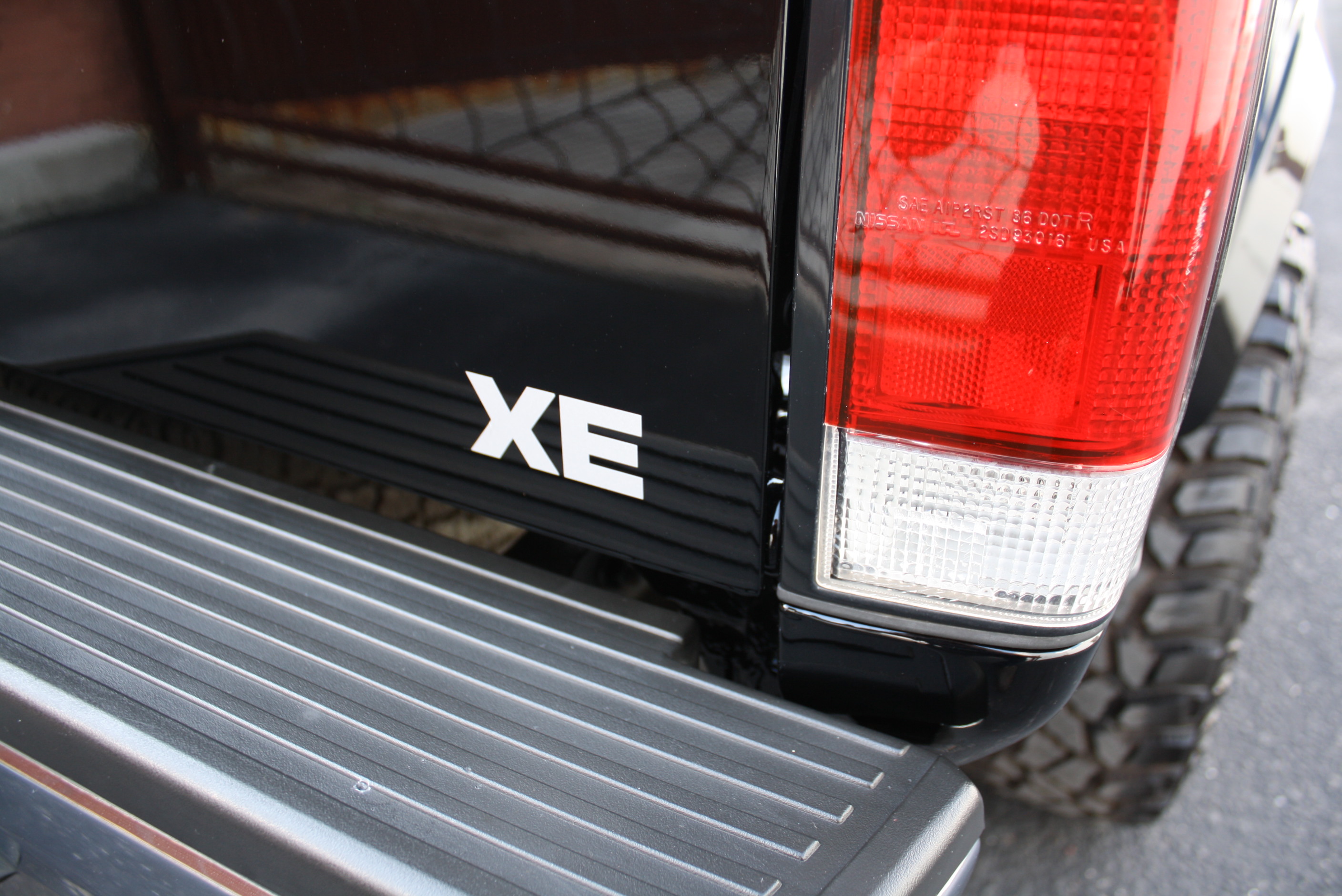 1997 Nissan XE 4×4 manual 5 speed!