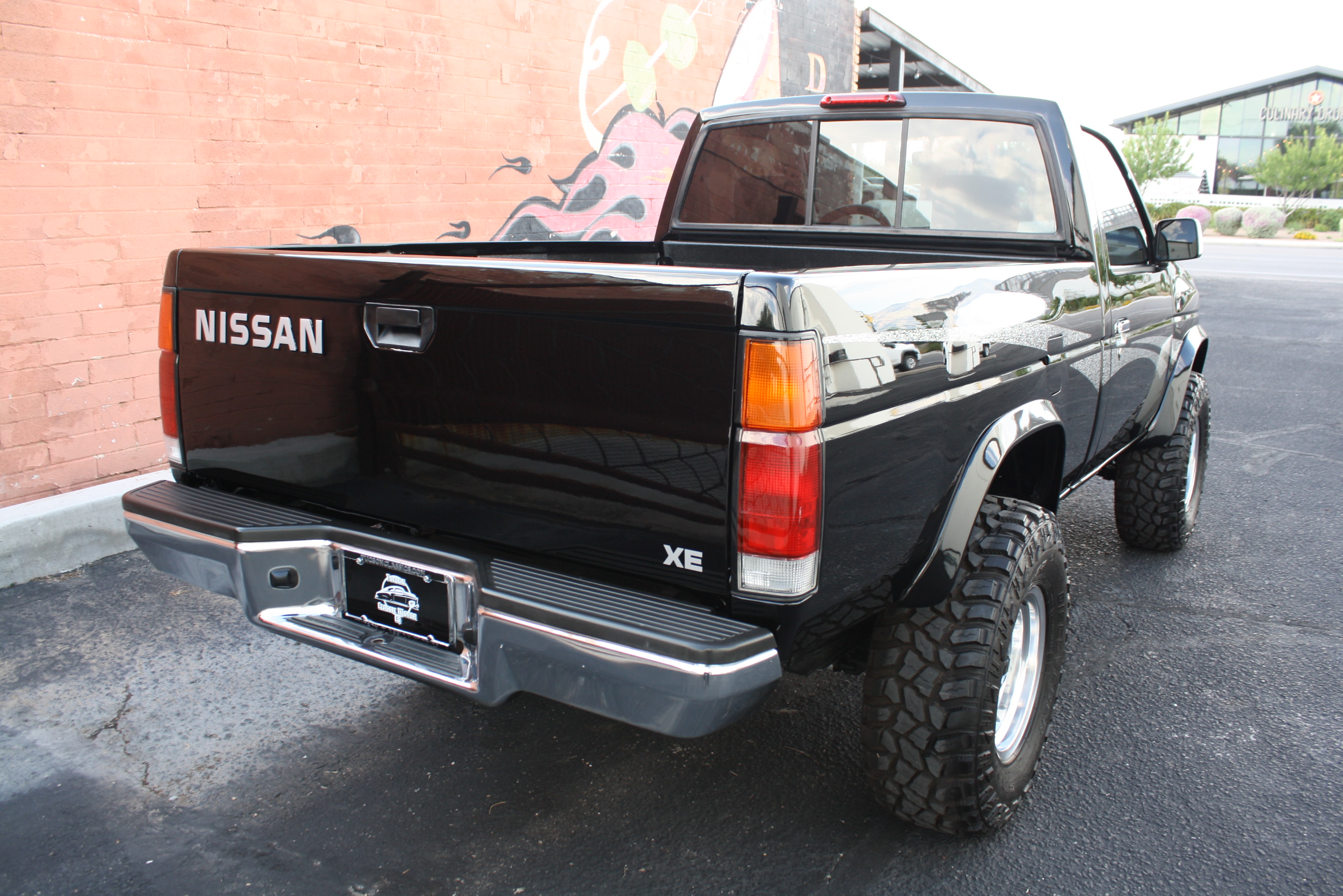 1997 Nissan XE 4×4 manual 5 speed!