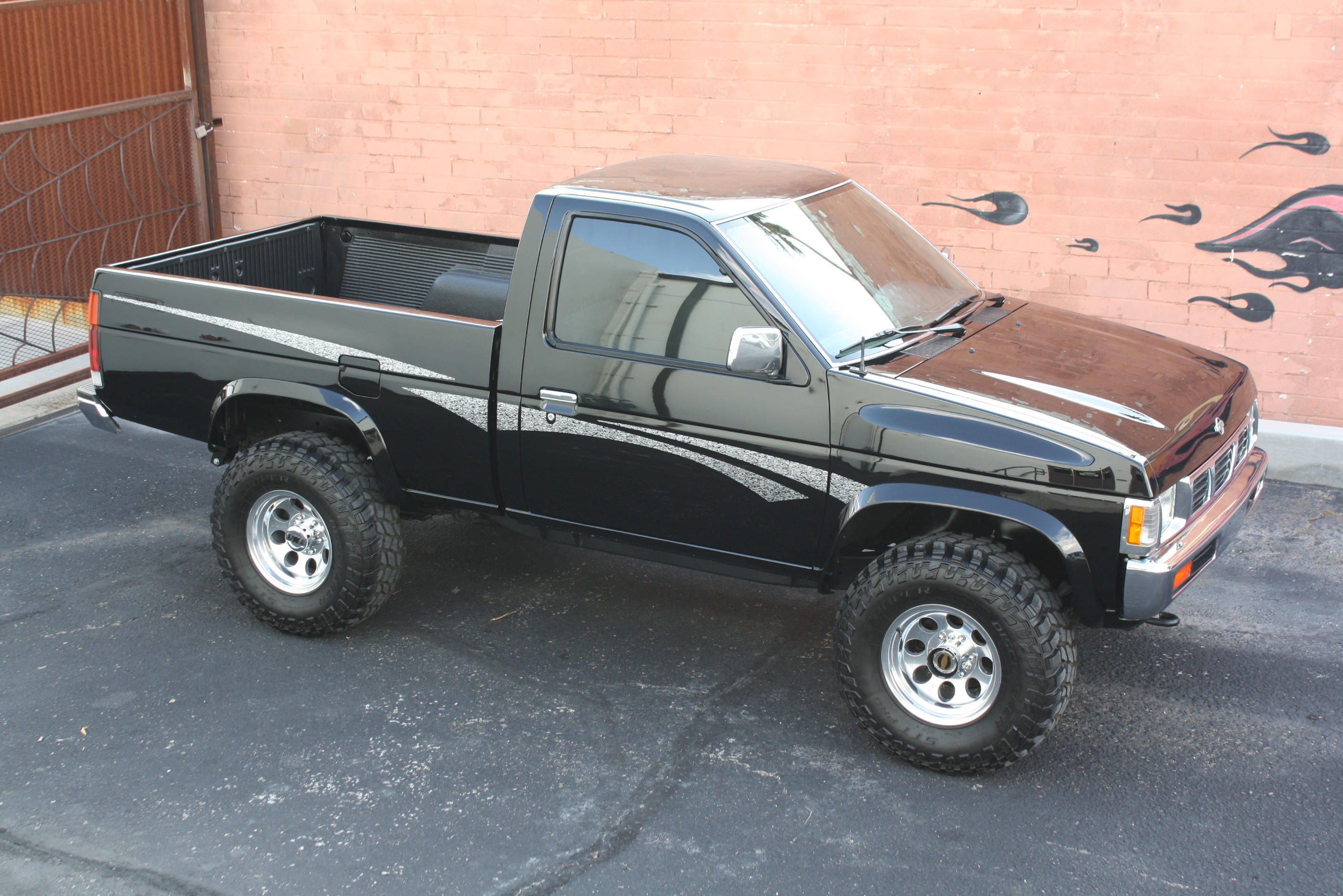 1997 Nissan XE 4×4 manual 5 speed!