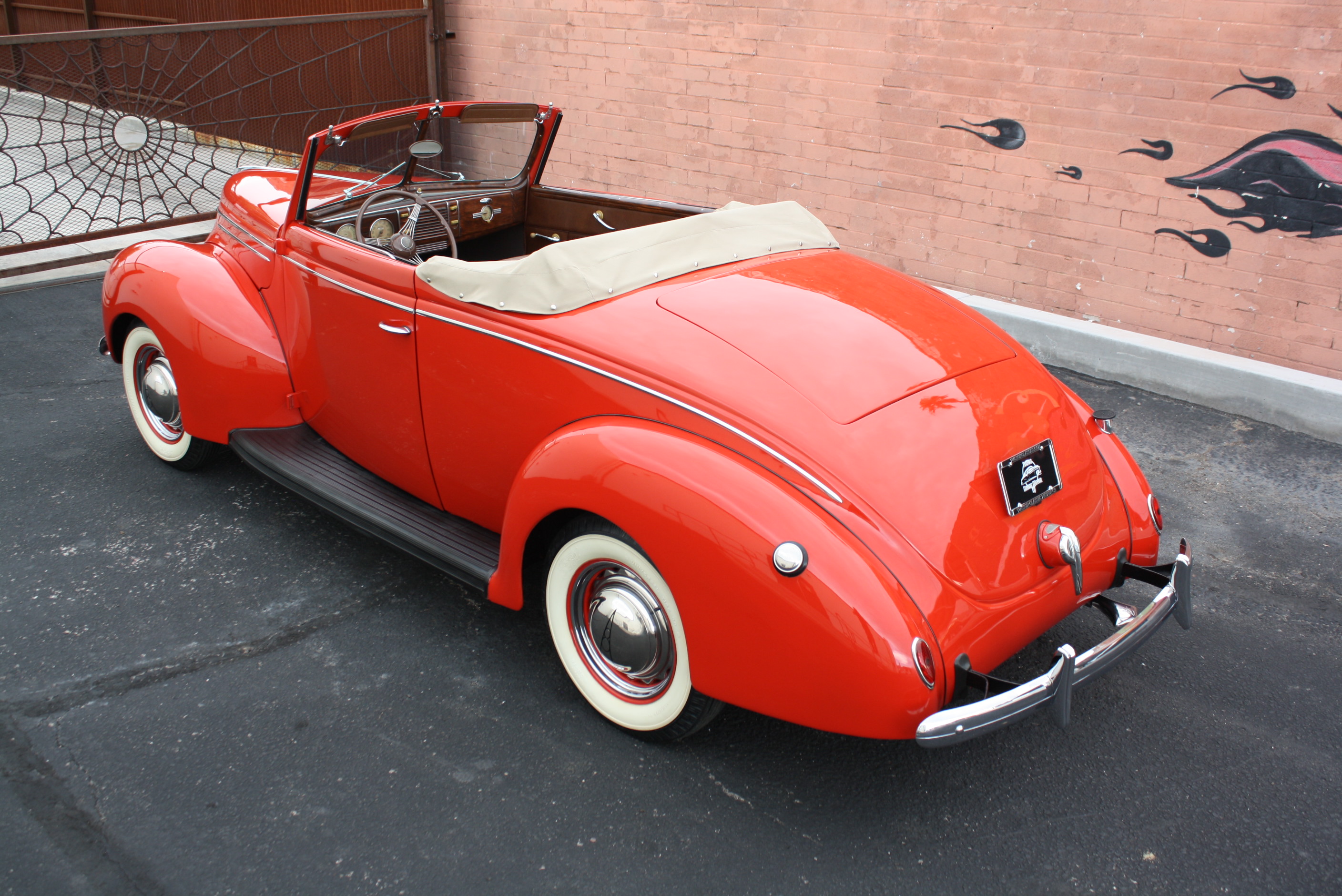1939 Ford Deluxe Convertible