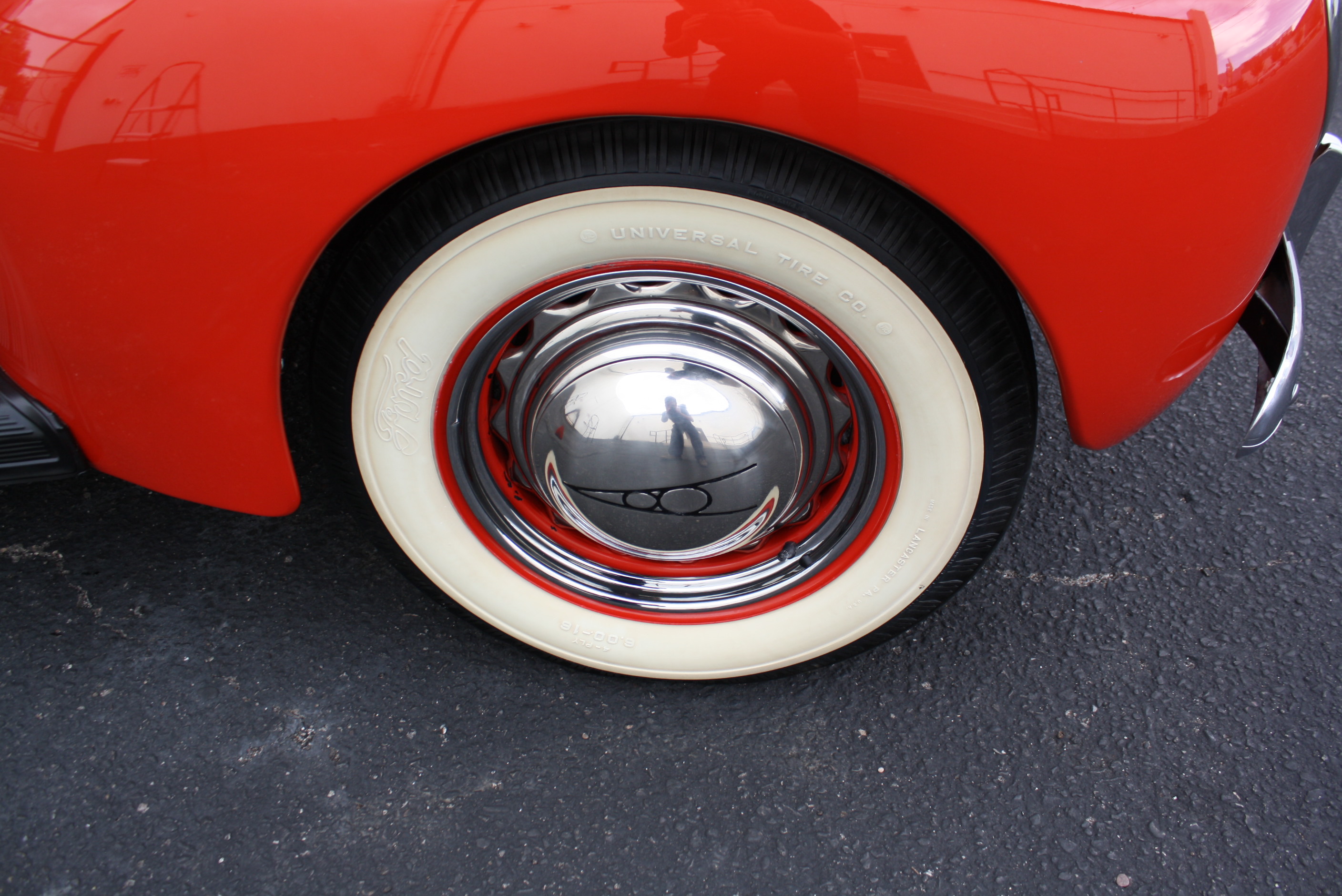 1939 Ford Deluxe Convertible