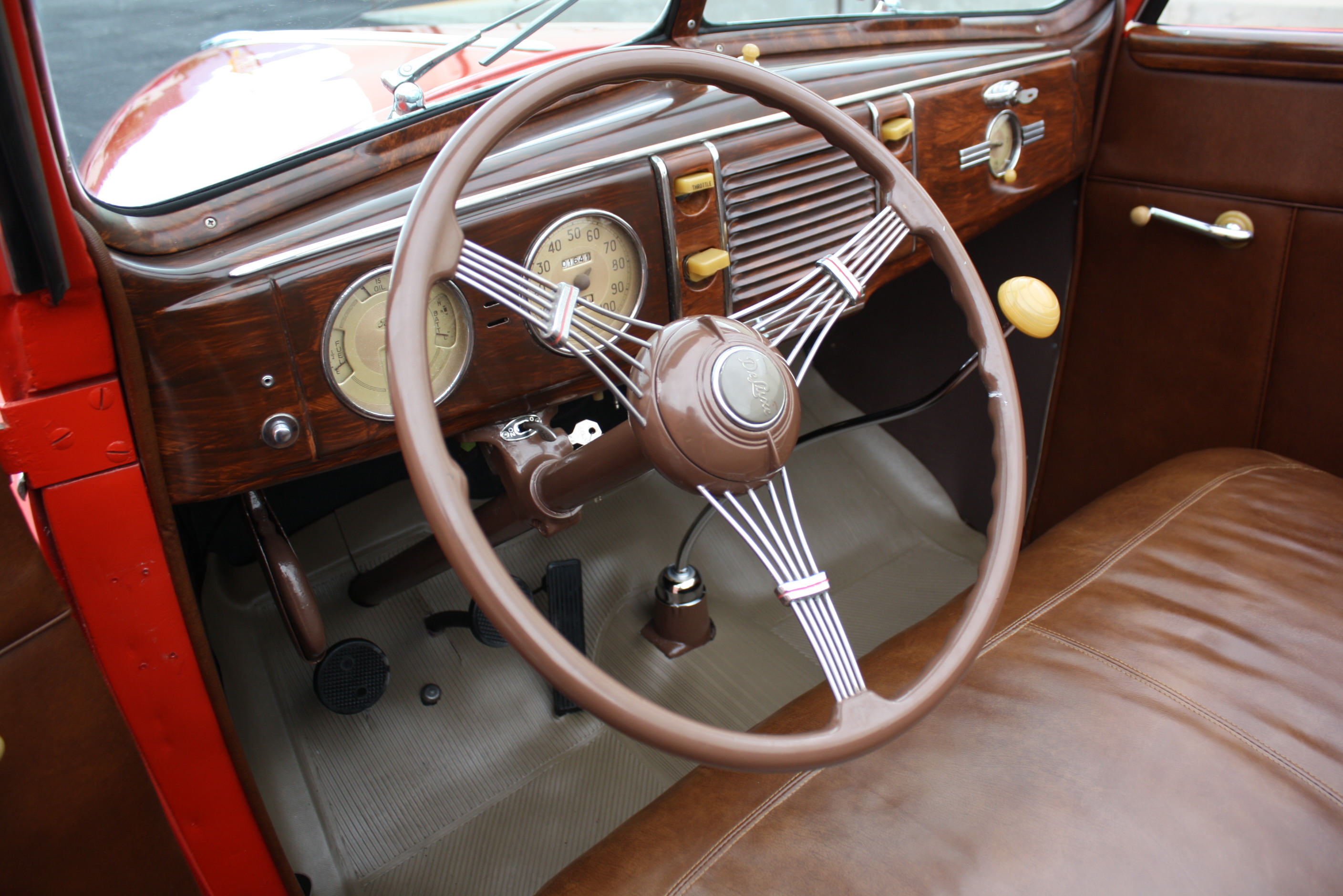 1939 Ford Deluxe Convertible