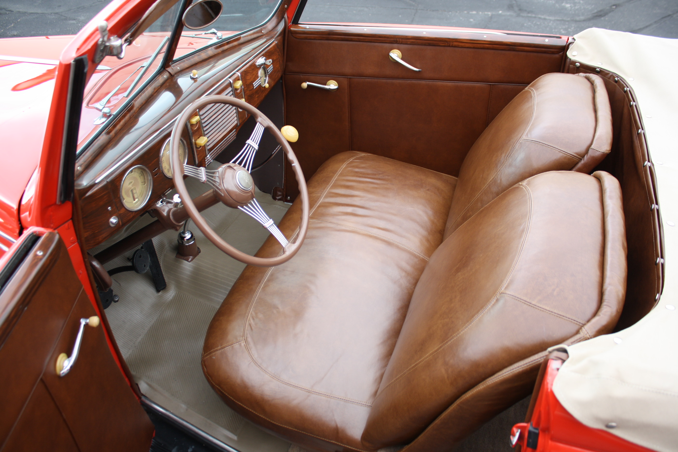 1939 Ford Deluxe Convertible