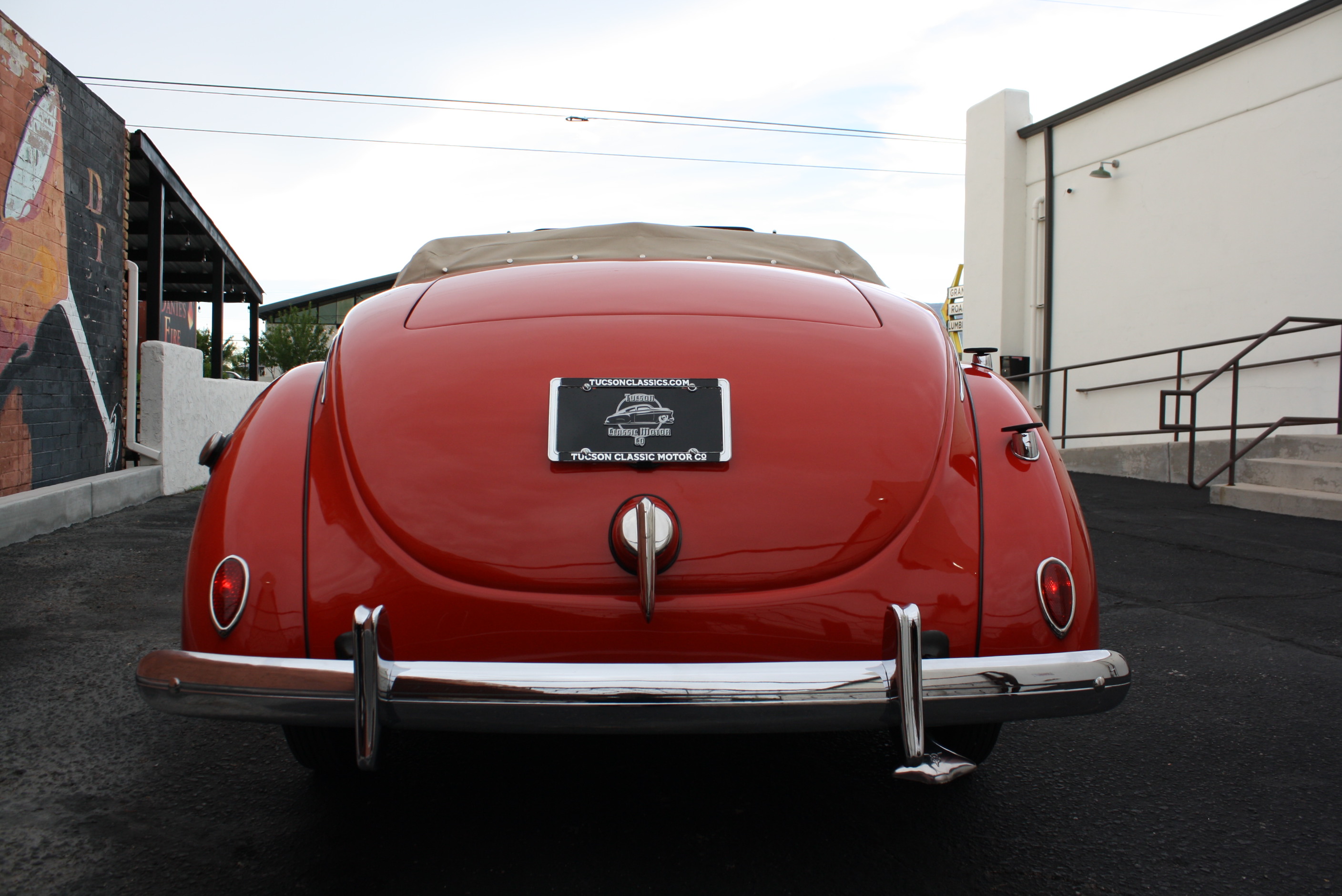 1939 Ford Deluxe Convertible