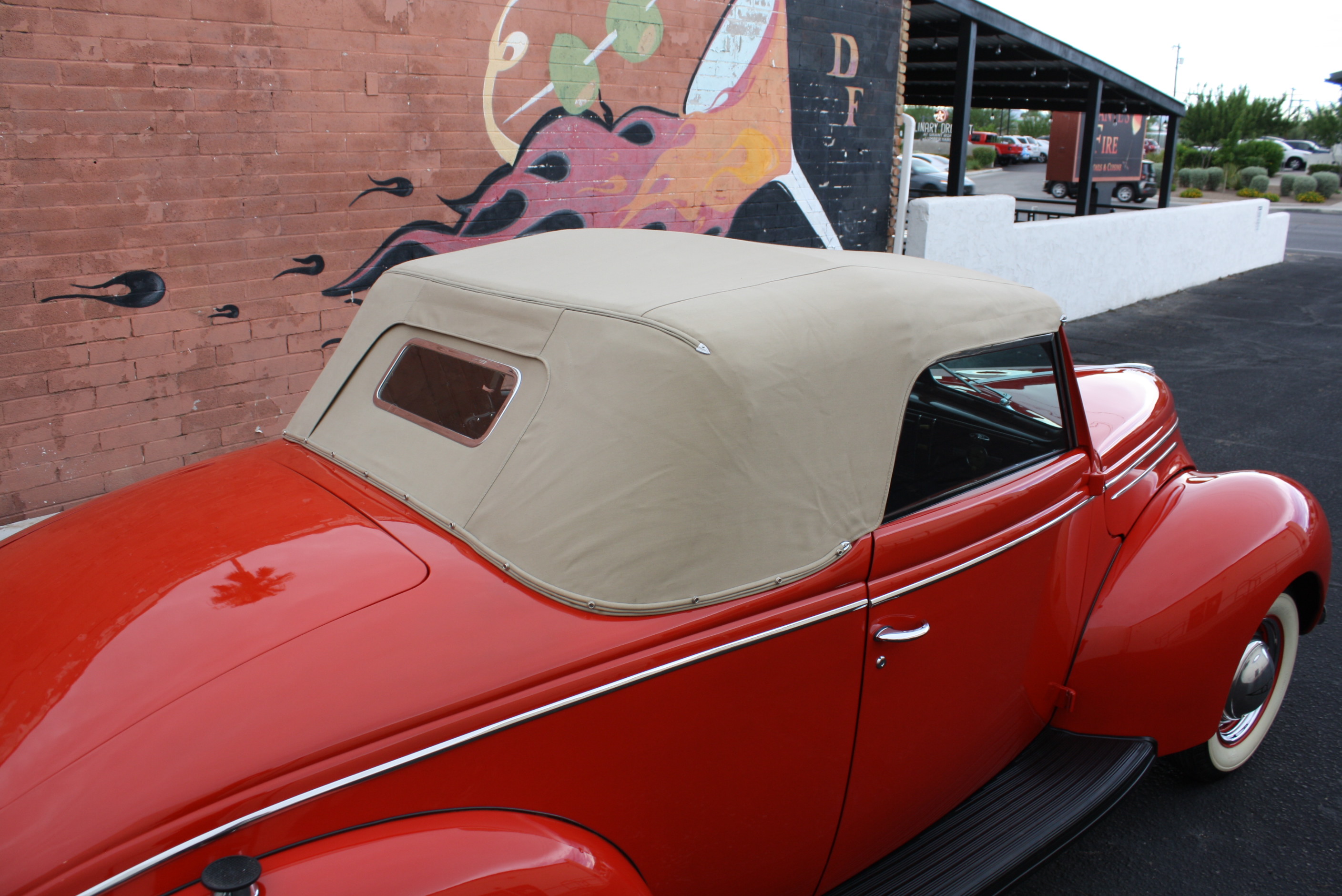 1939 Ford Deluxe Convertible
