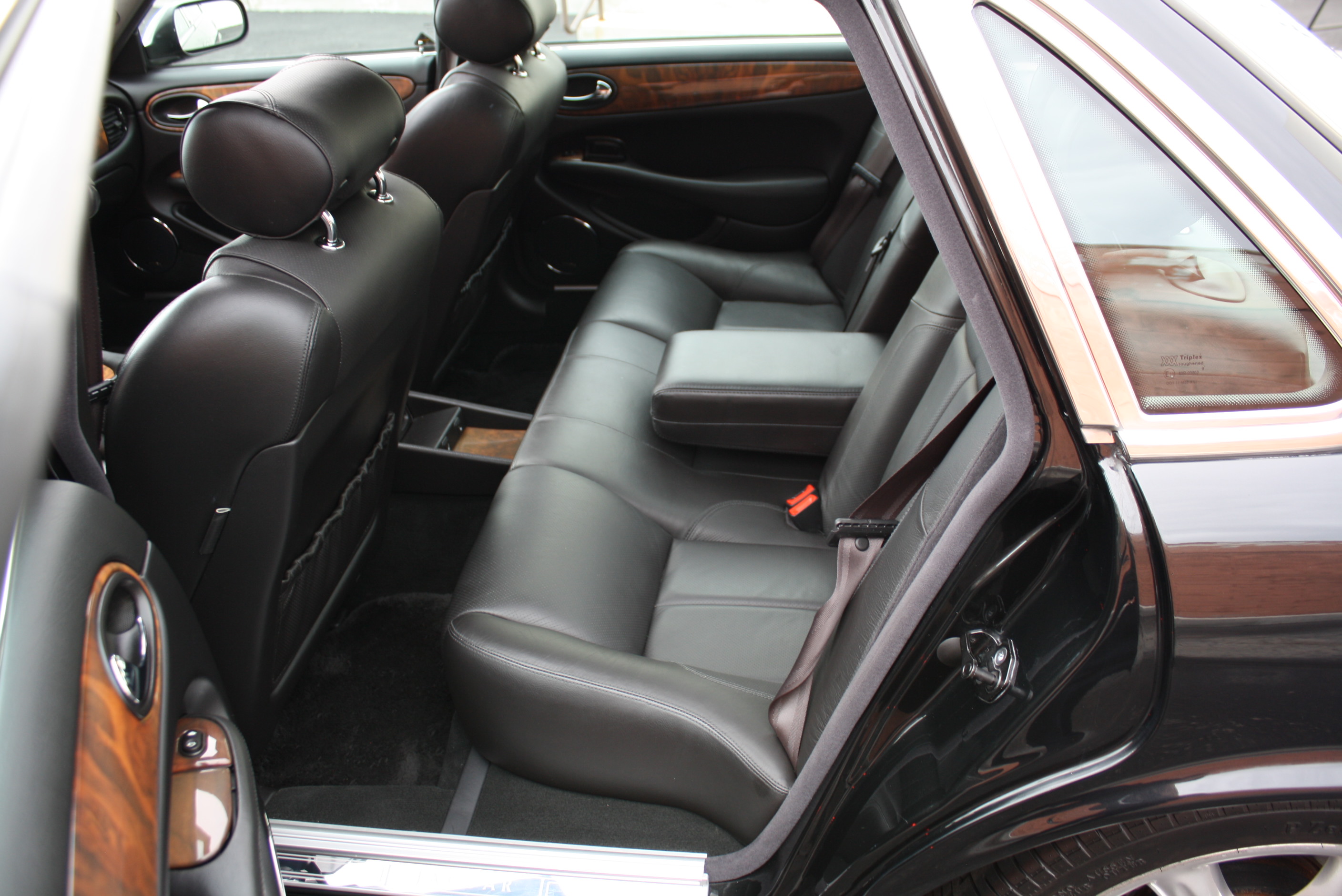 2001 Jaguar XJR