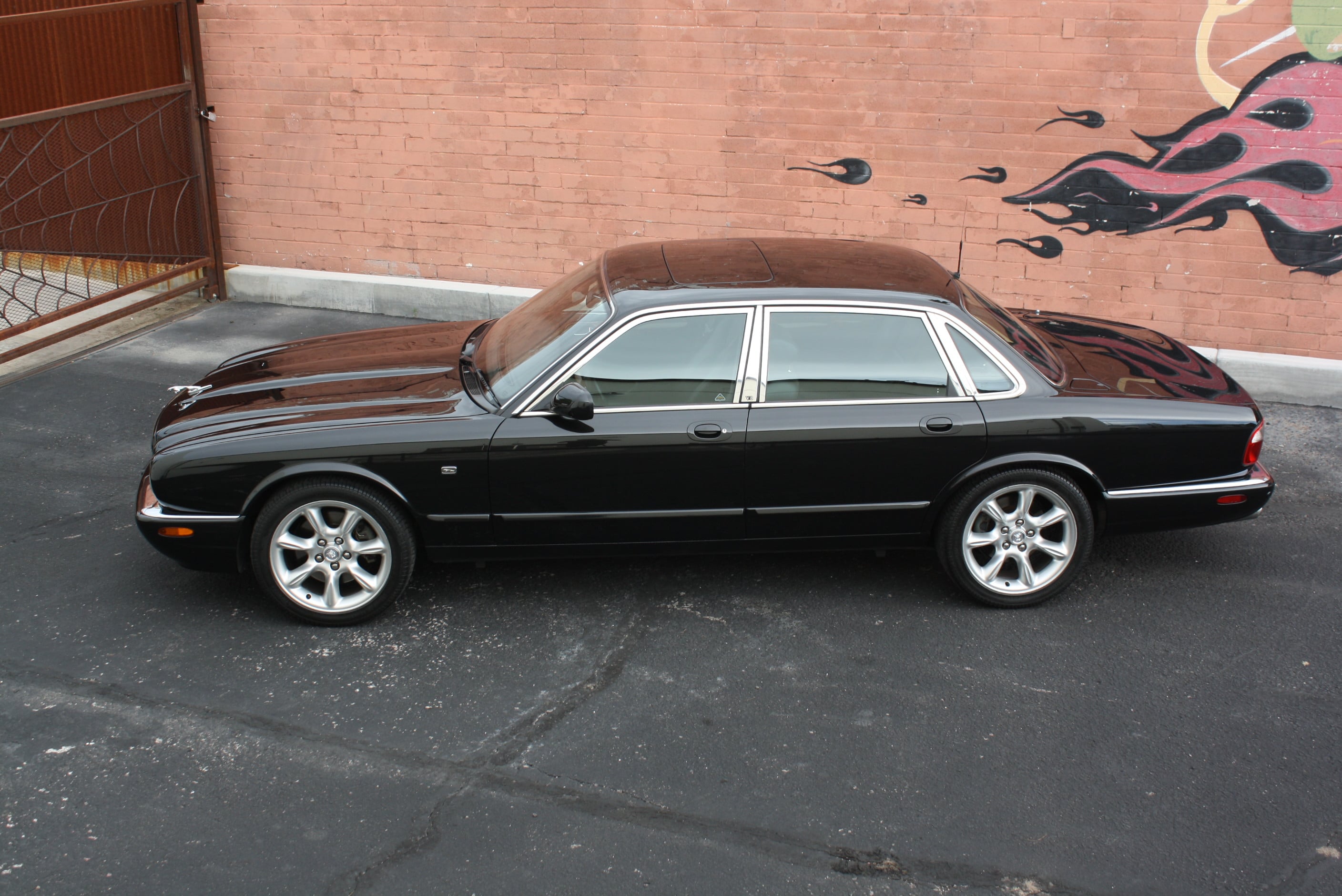 2001 Jaguar XJR