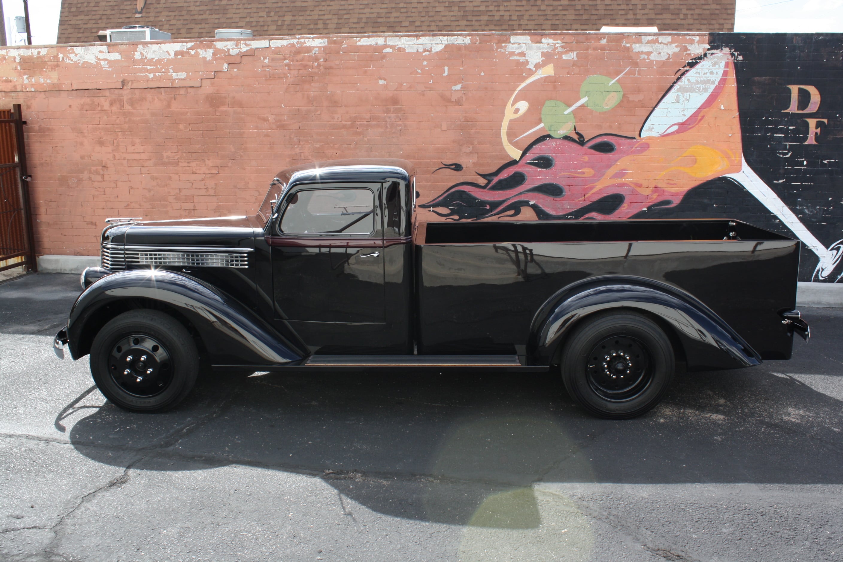 1938 Diamond T Custom Pickup Truck.