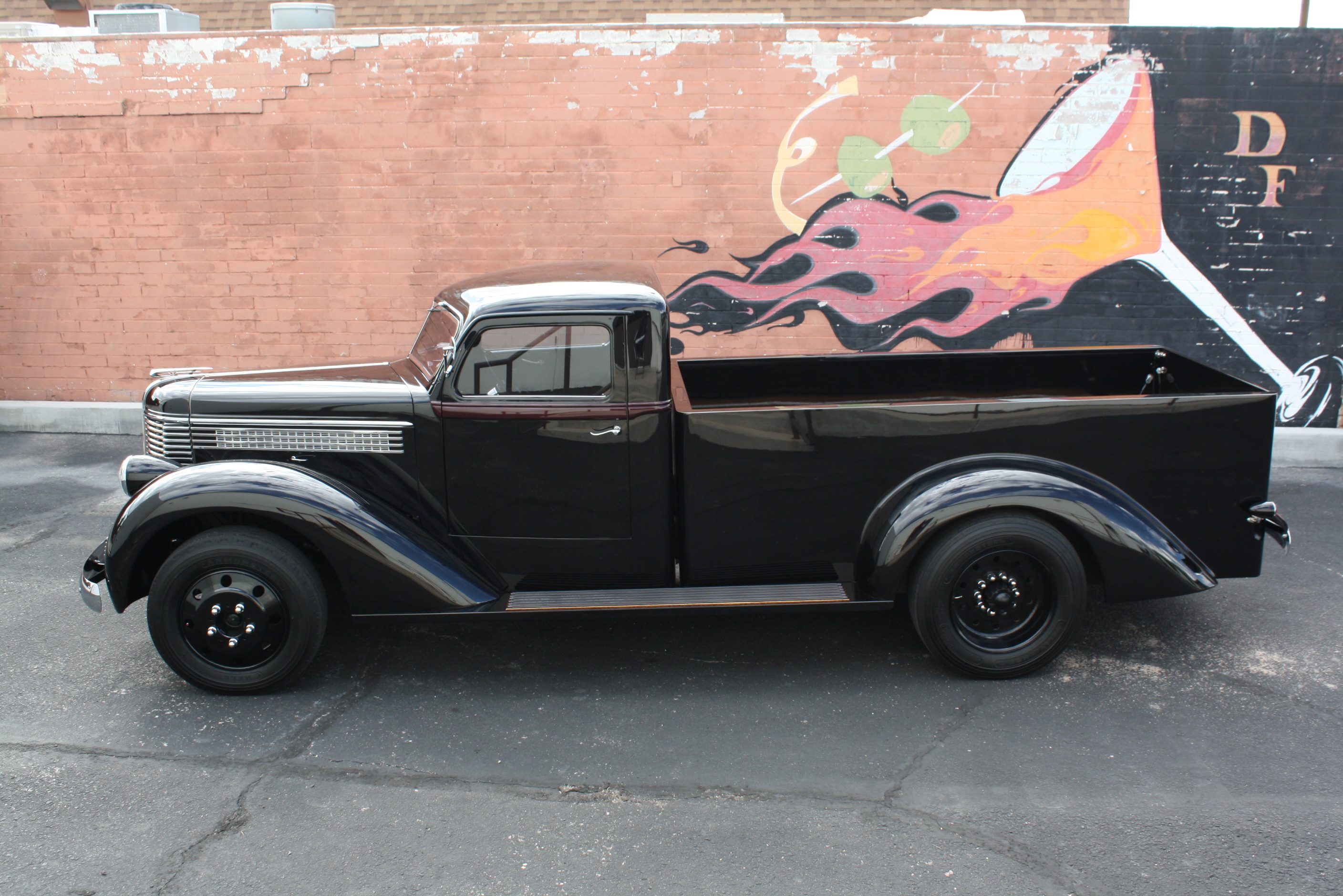 1938 Diamond T Custom Pickup Truck.