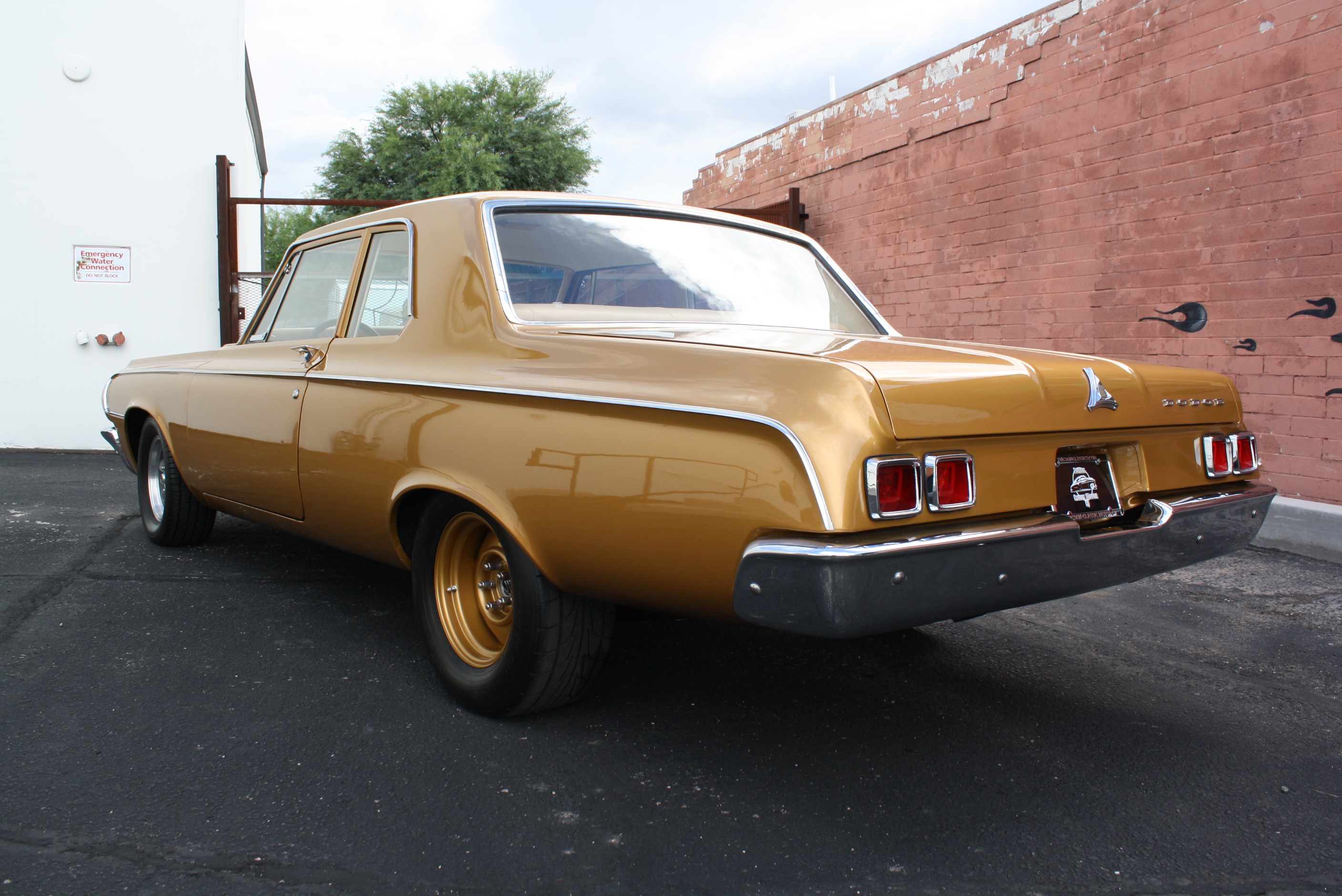 1964 Dodge 330 HEMI