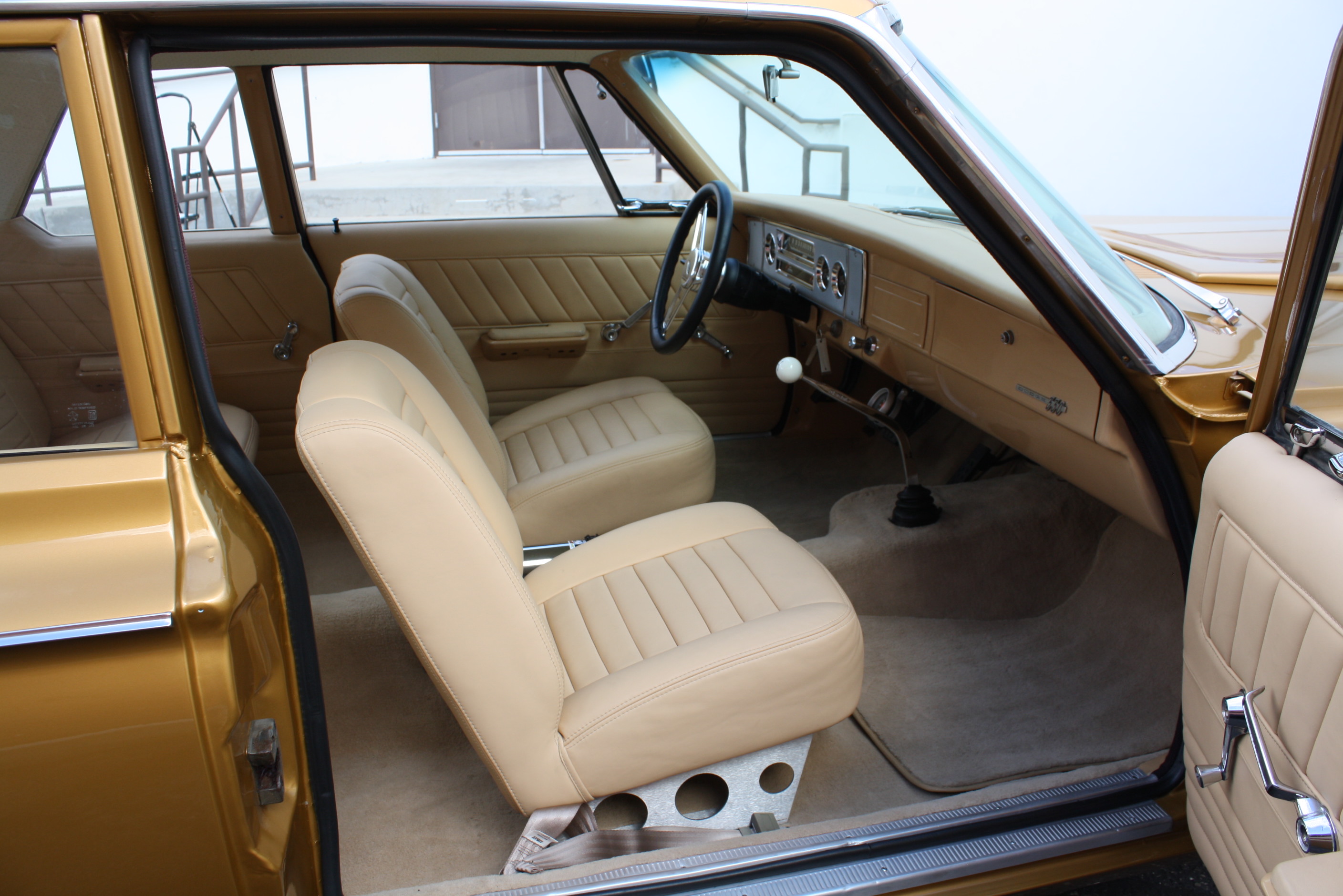 1964 Dodge 330 HEMI