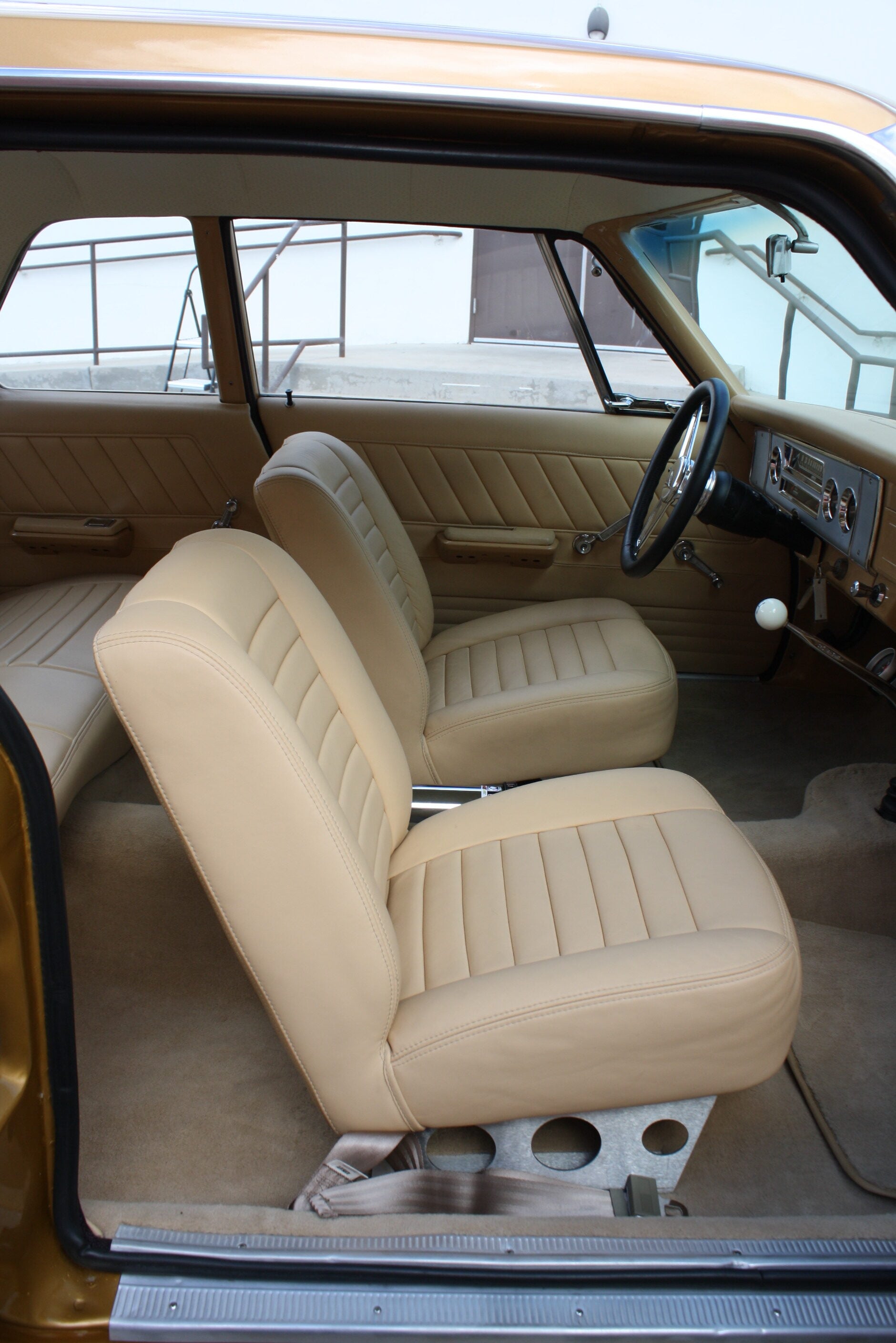 1964 Dodge 330 HEMI