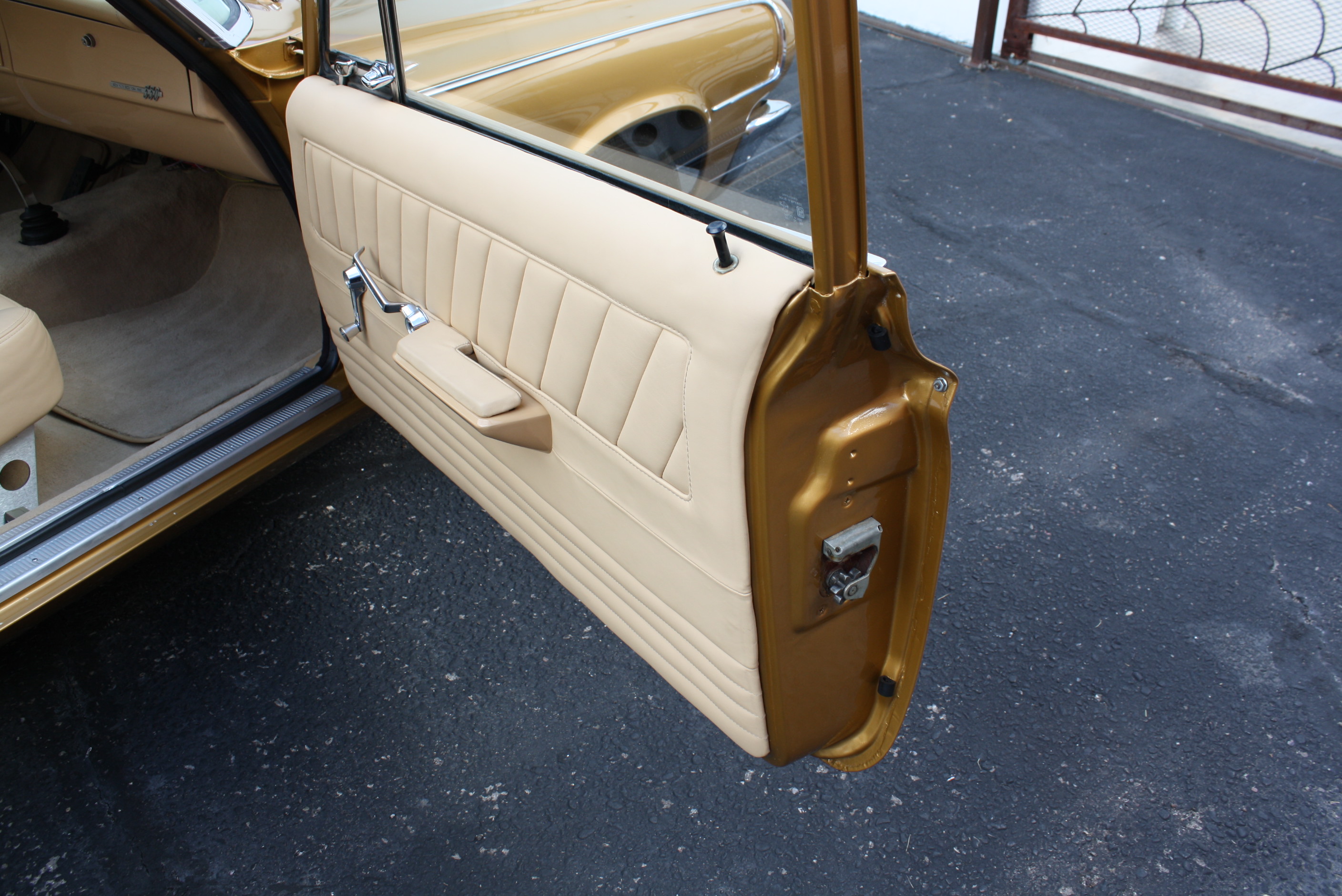 1964 Dodge 330 HEMI