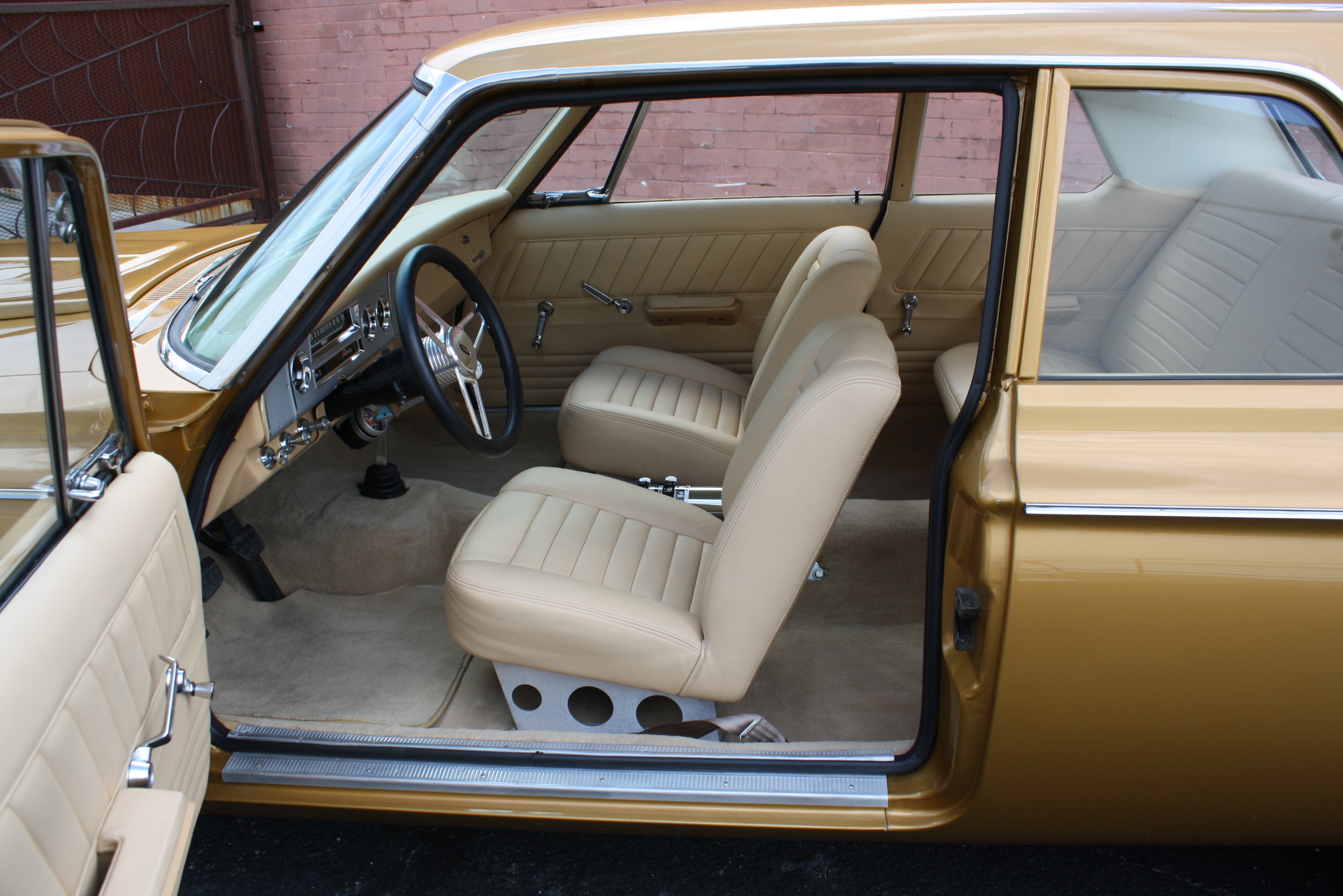 1964 Dodge 330 HEMI