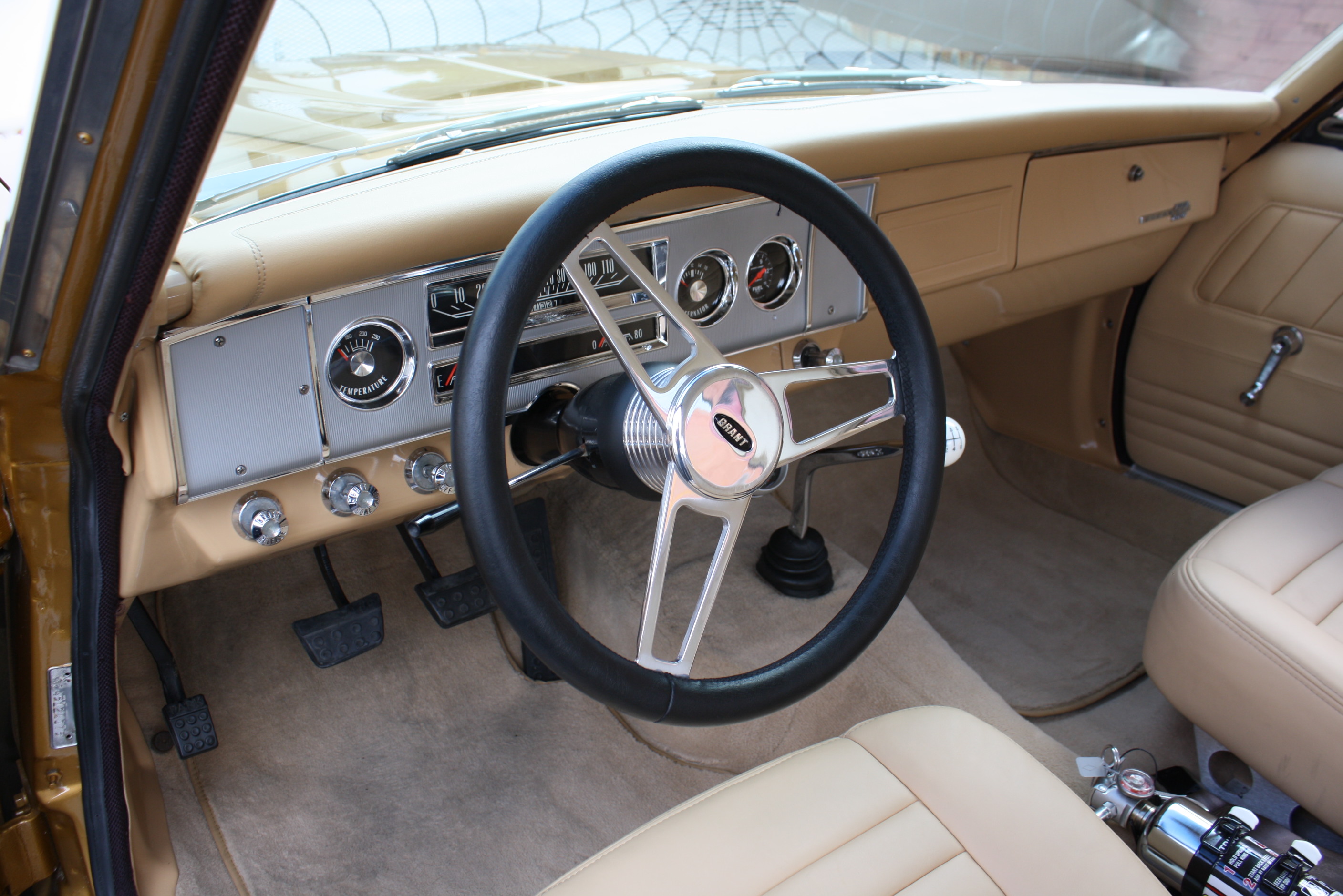 1964 Dodge 330 HEMI