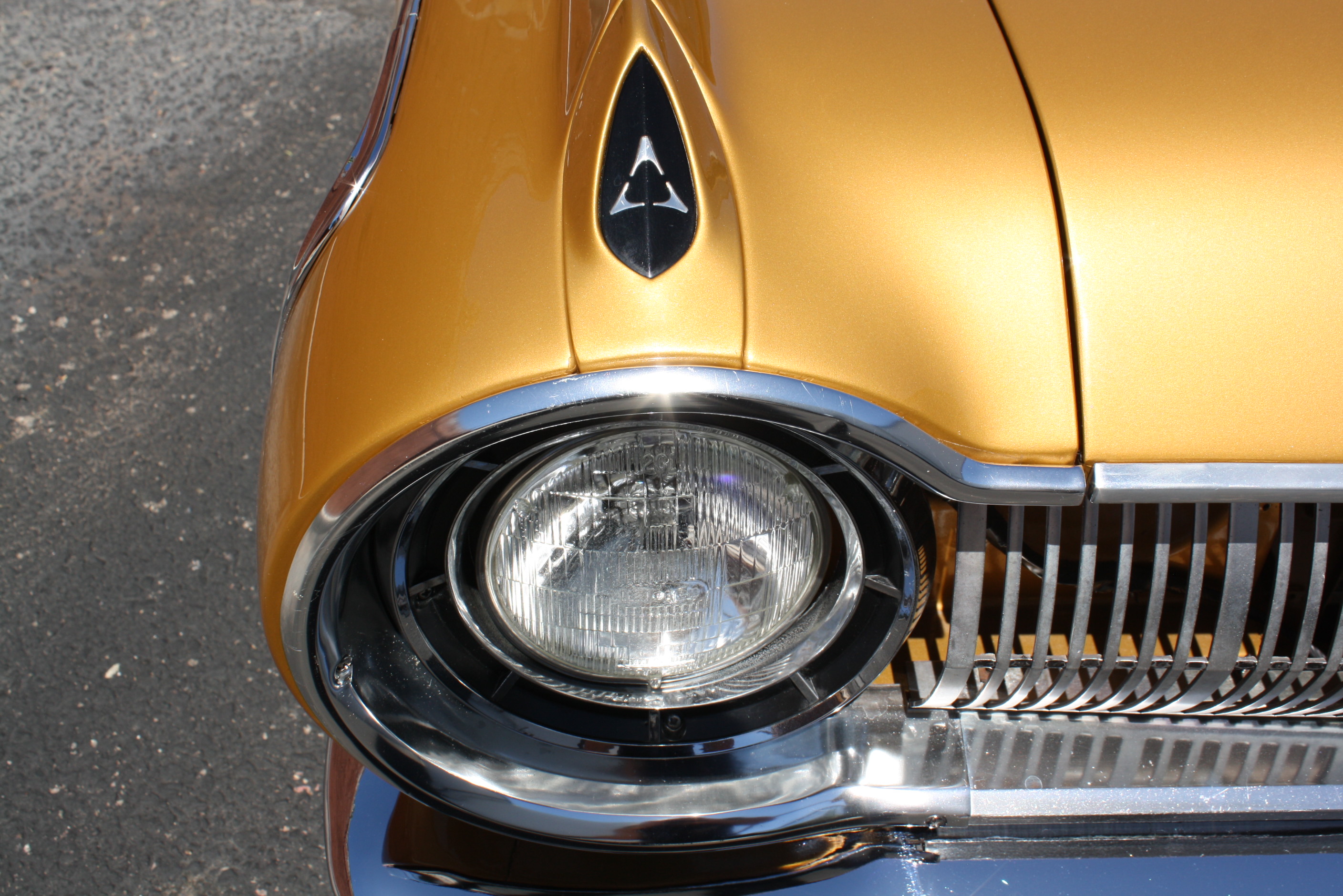 1964 Dodge 330 HEMI