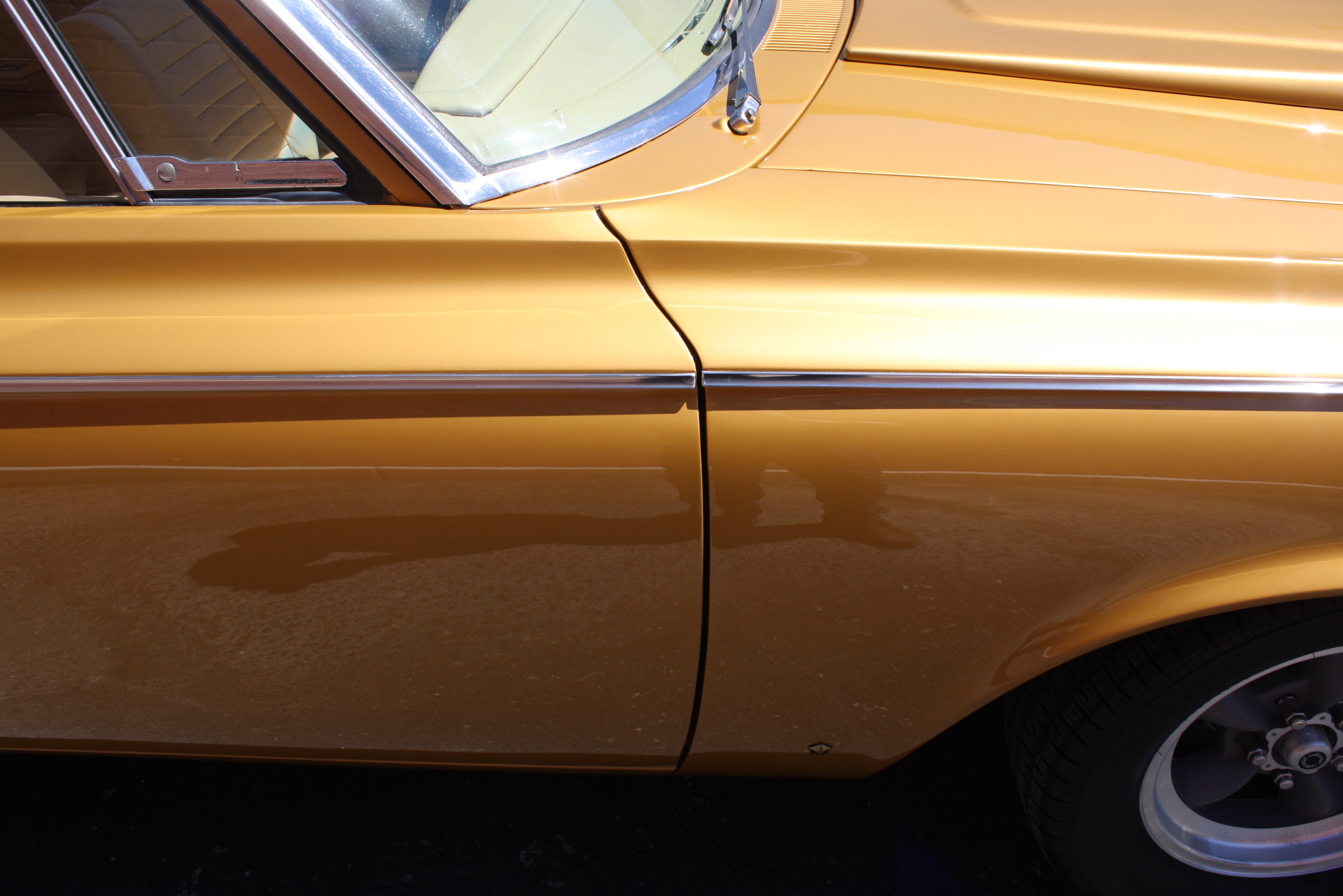 1964 Dodge 330 HEMI