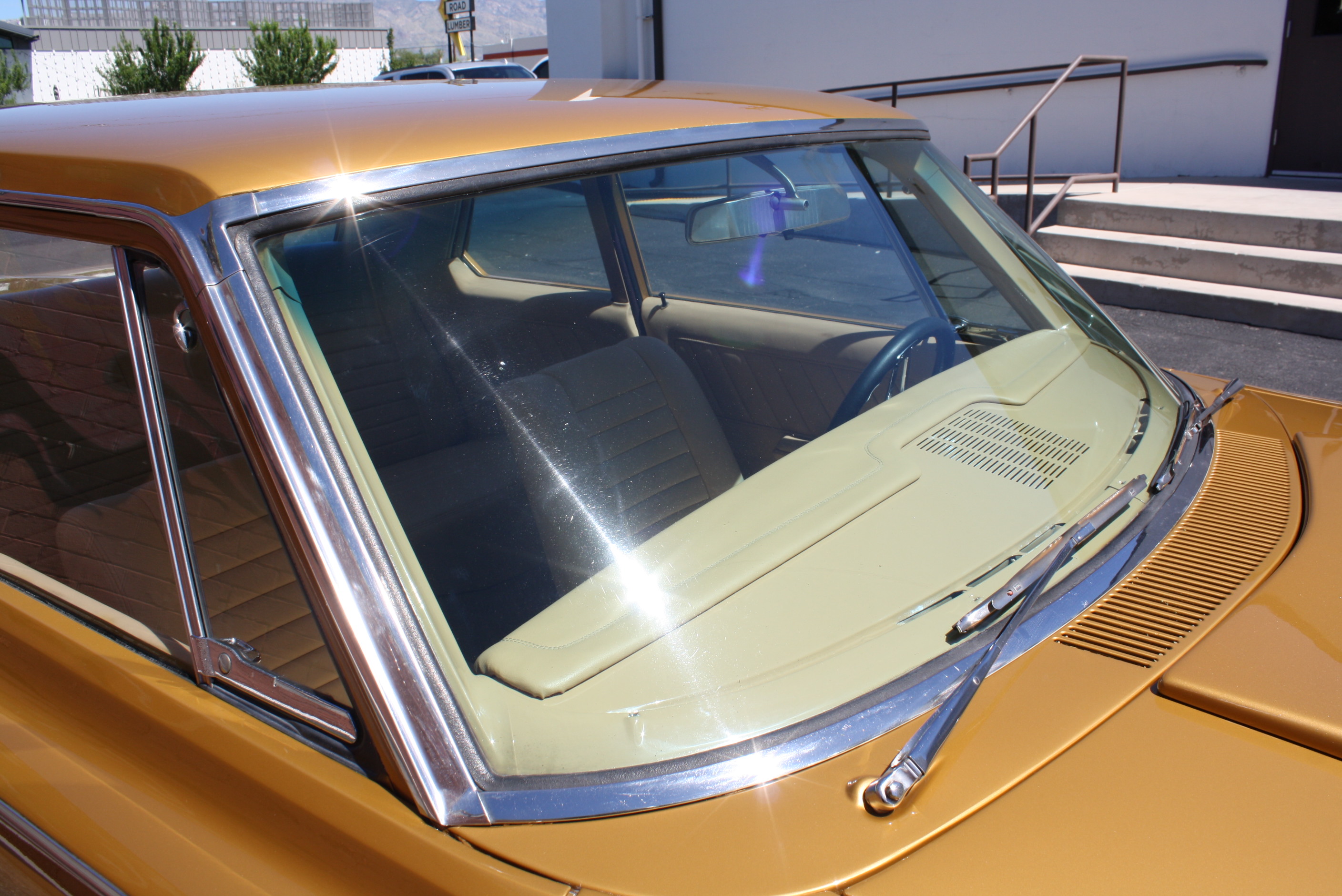 1964 Dodge 330 HEMI
