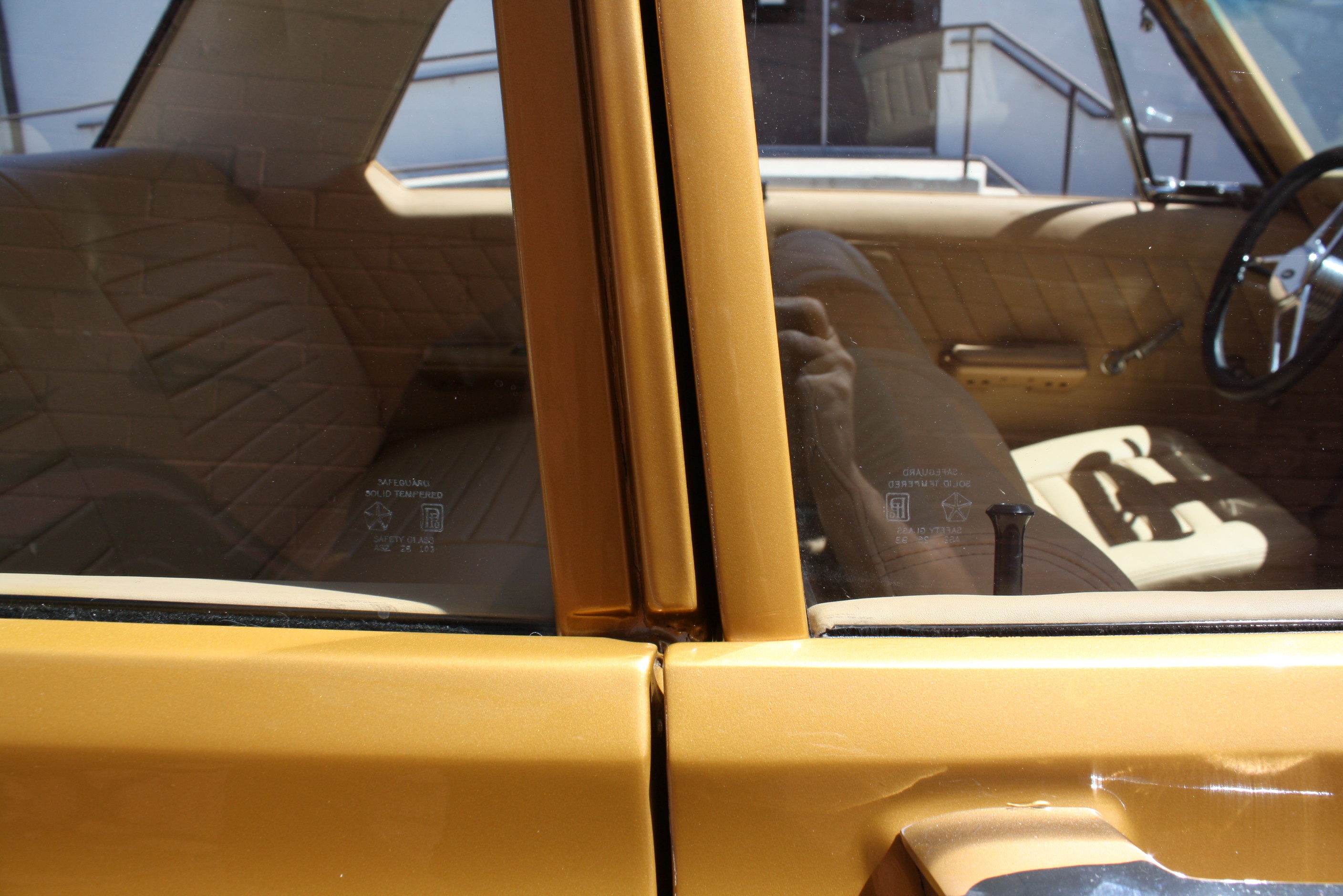 1964 Dodge 330 HEMI