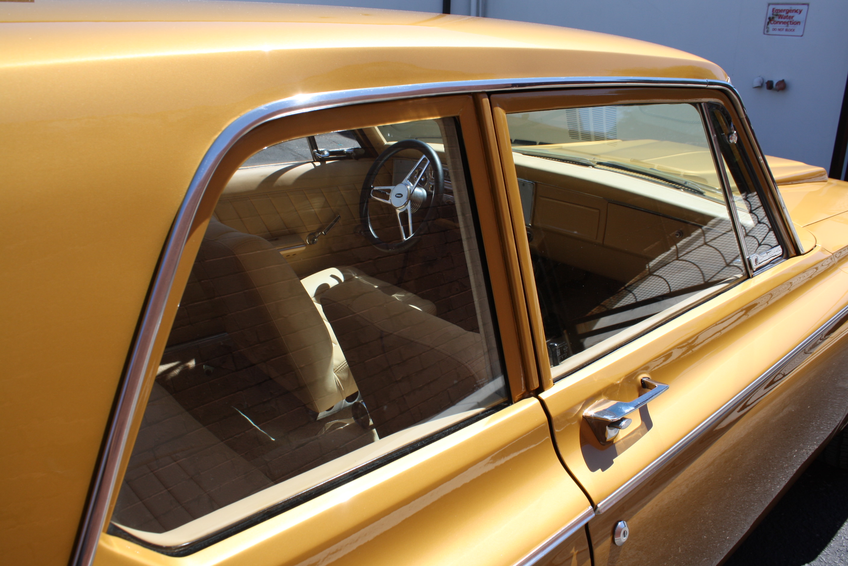 1964 Dodge 330 HEMI
