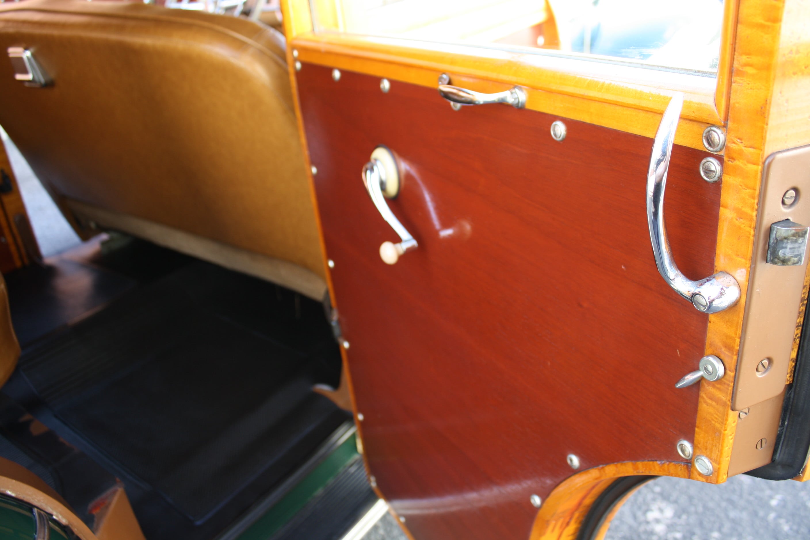 1946 Ford Super Deluxe Woody Wagon