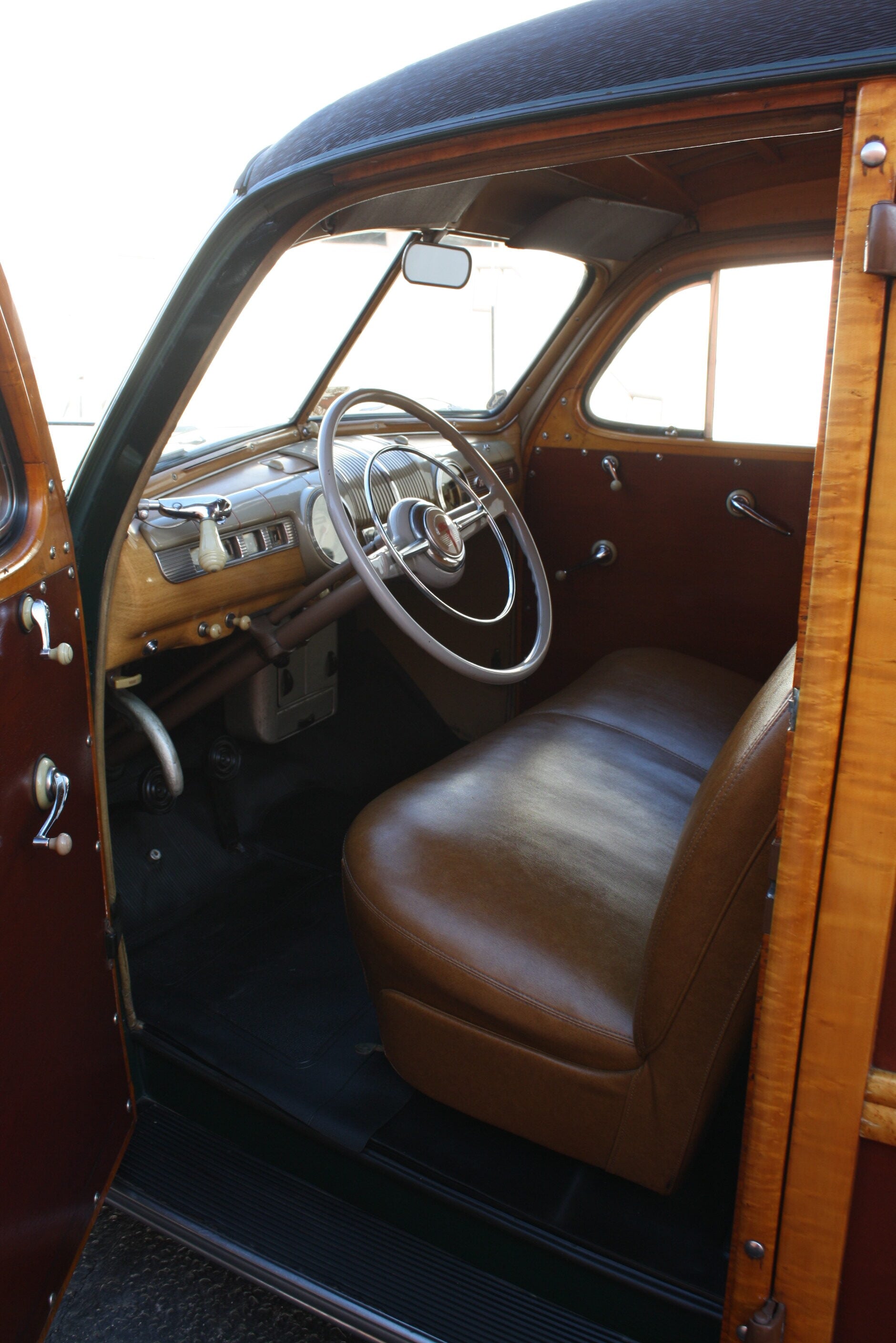 1946 Ford Super Deluxe Woody Wagon