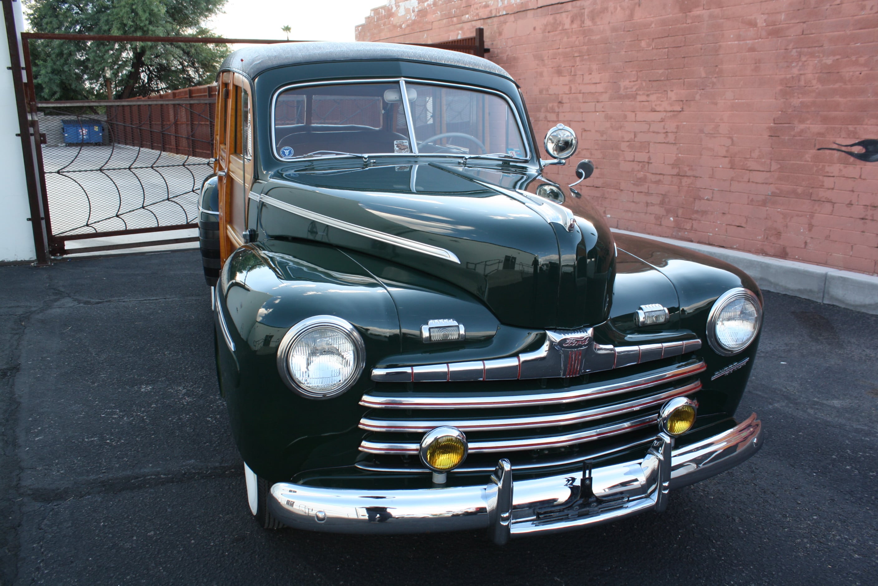 1946 Ford Super Deluxe Woody Wagon