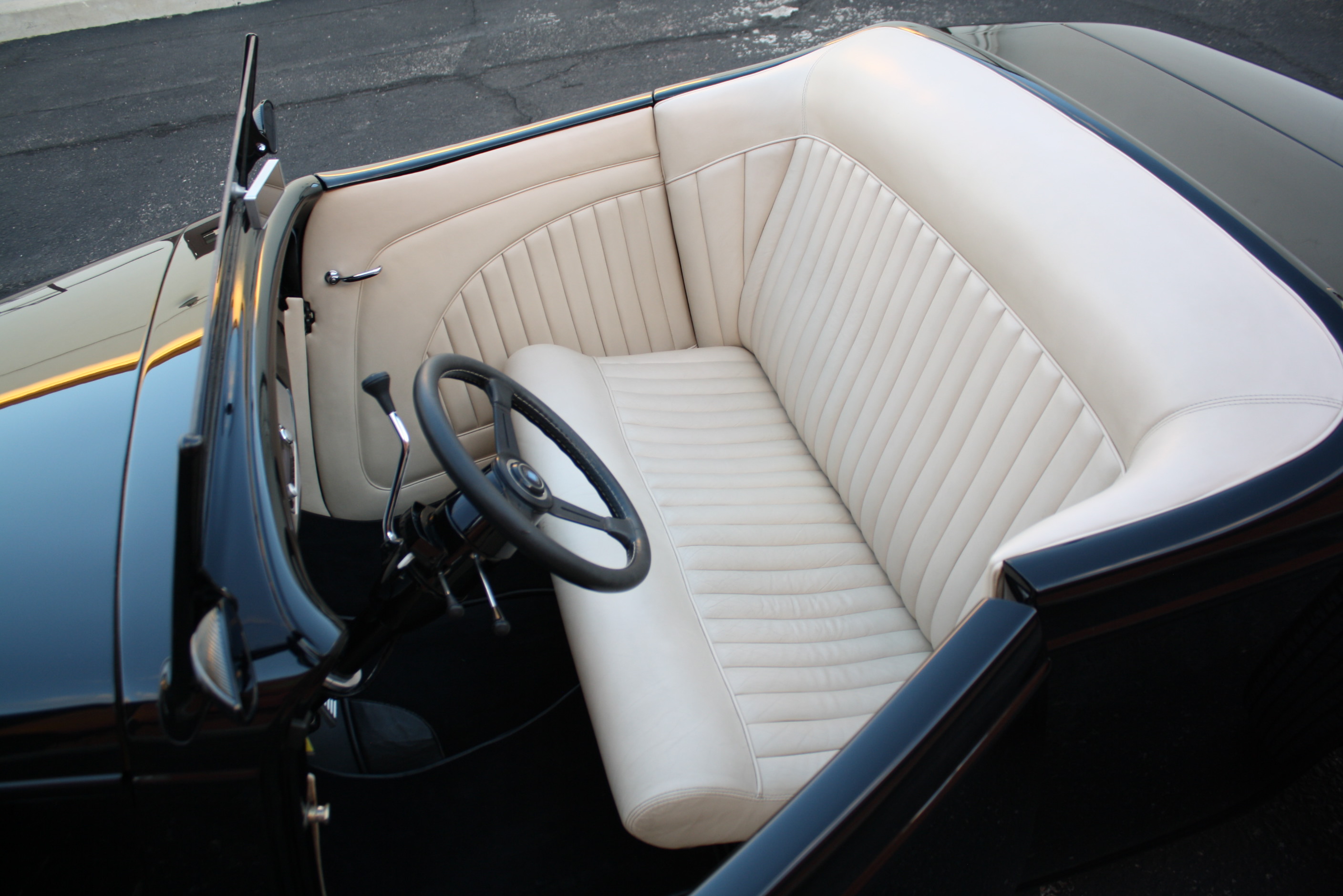1933 Ford Roadster