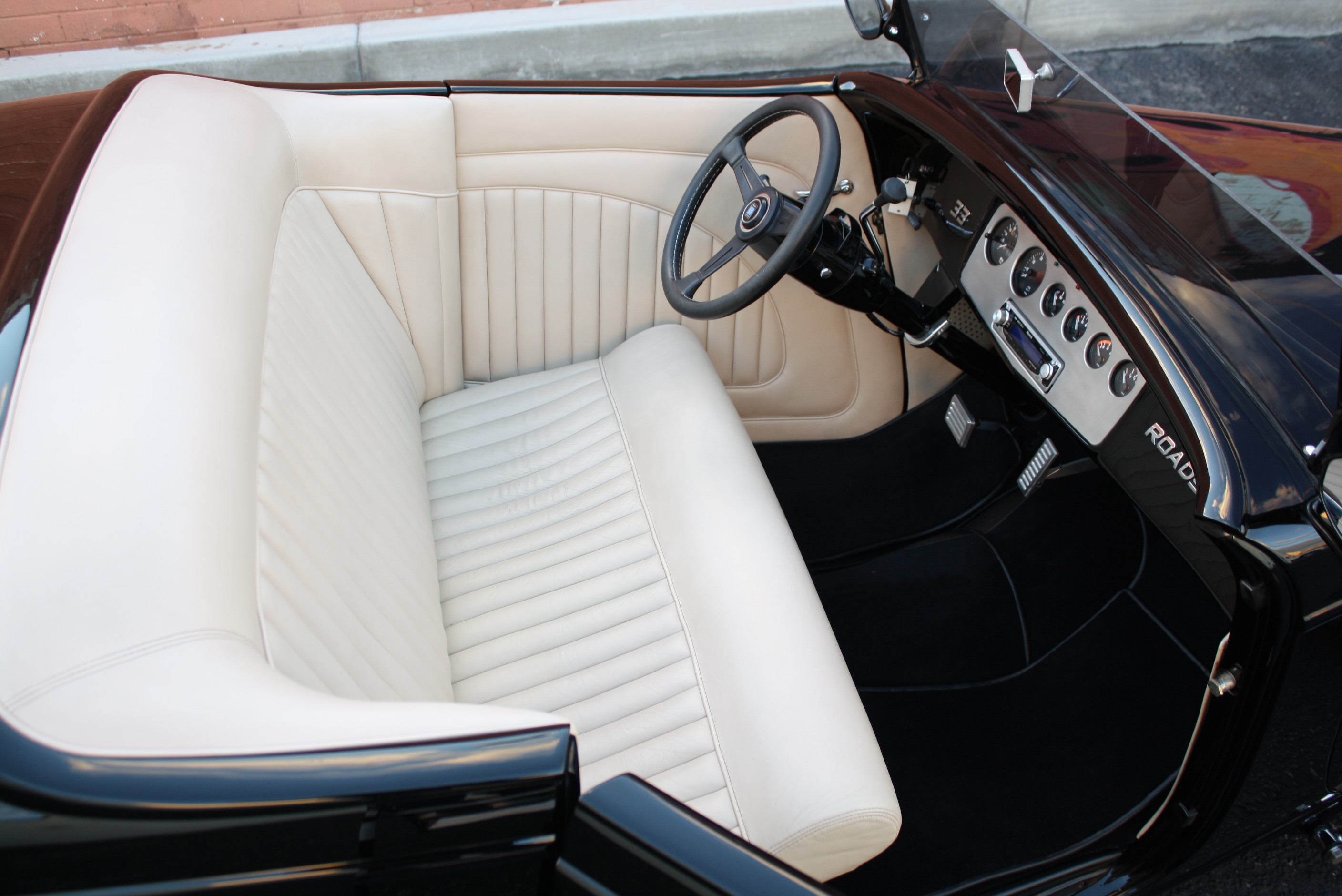 1933 Ford Roadster