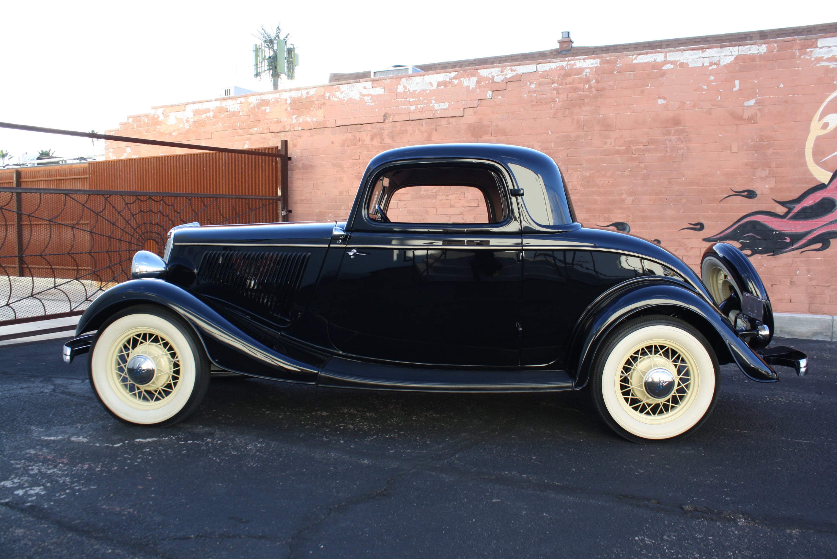 1934 Ford 3 Window Coupe