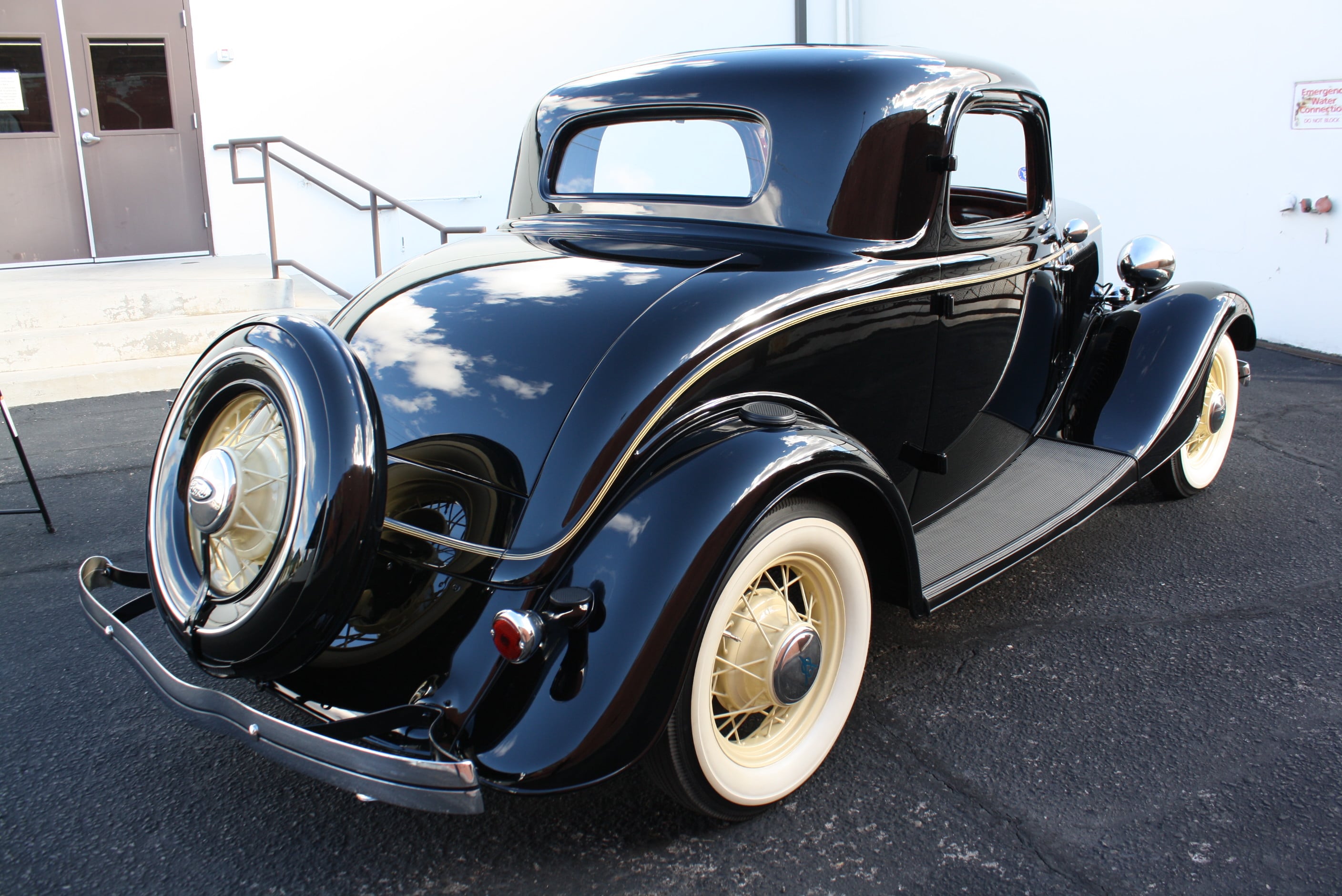 1934 Ford 3 Window Coupe