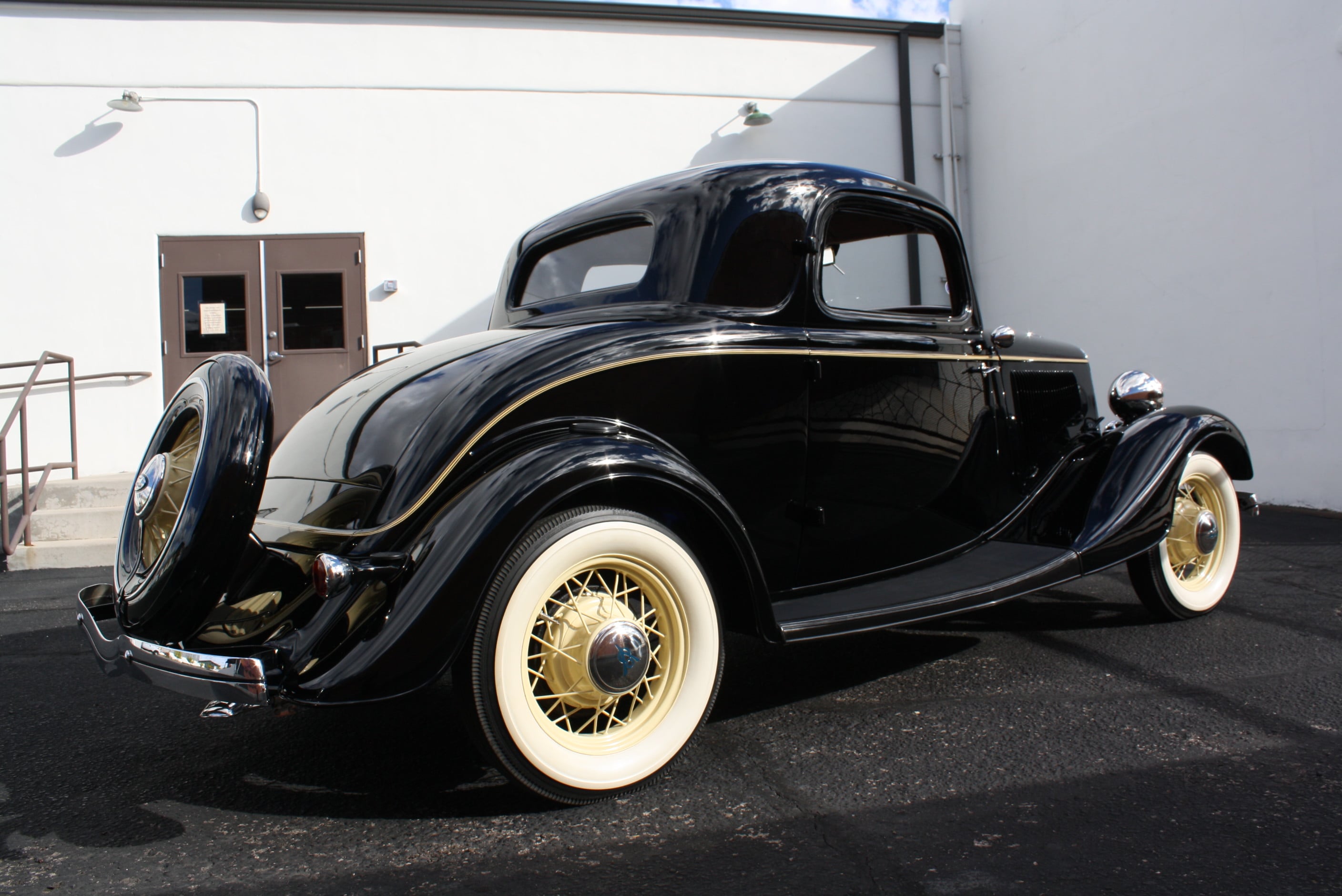 1934 Ford 3 Window Coupe