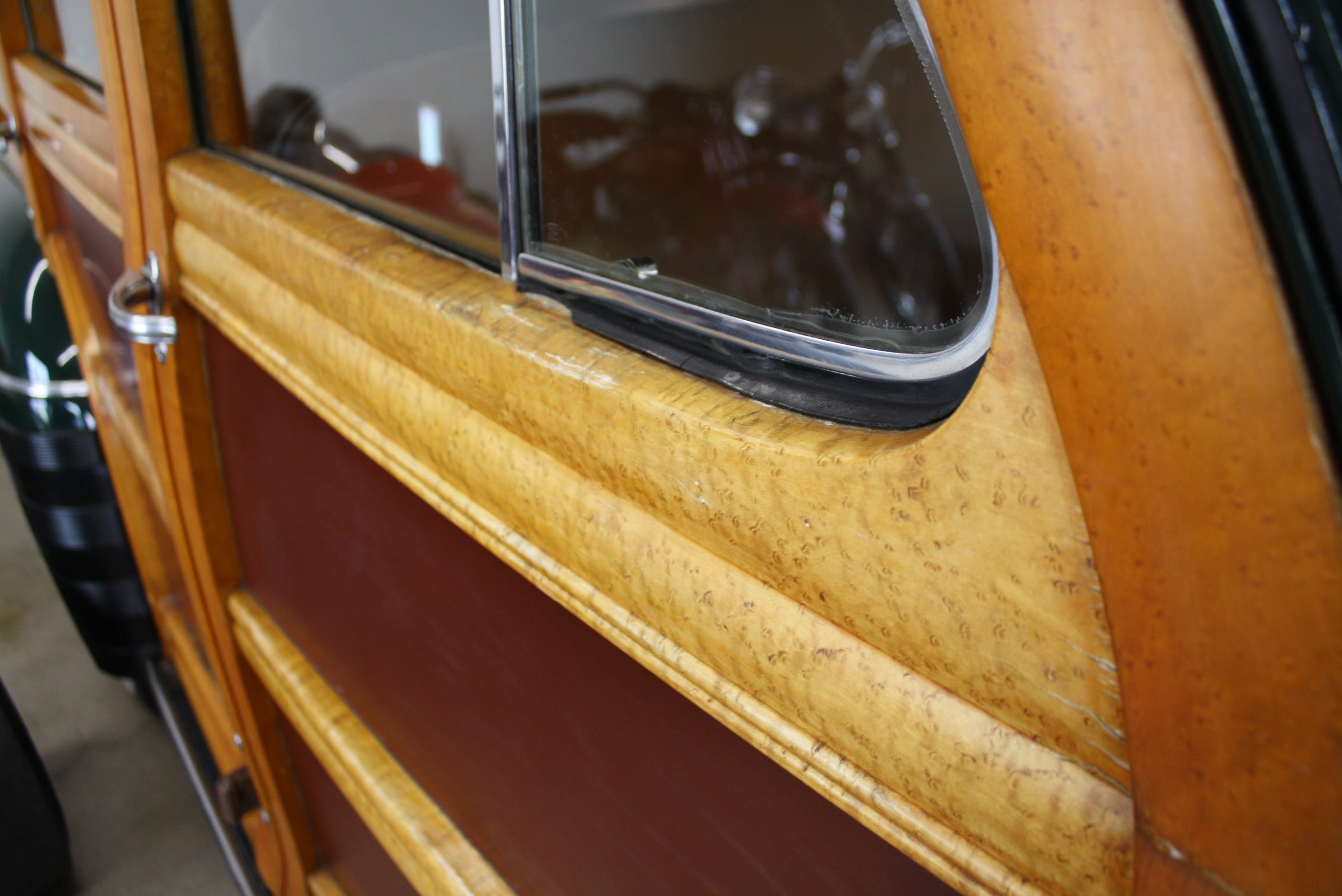 1946 Ford Super Deluxe Woody Wagon