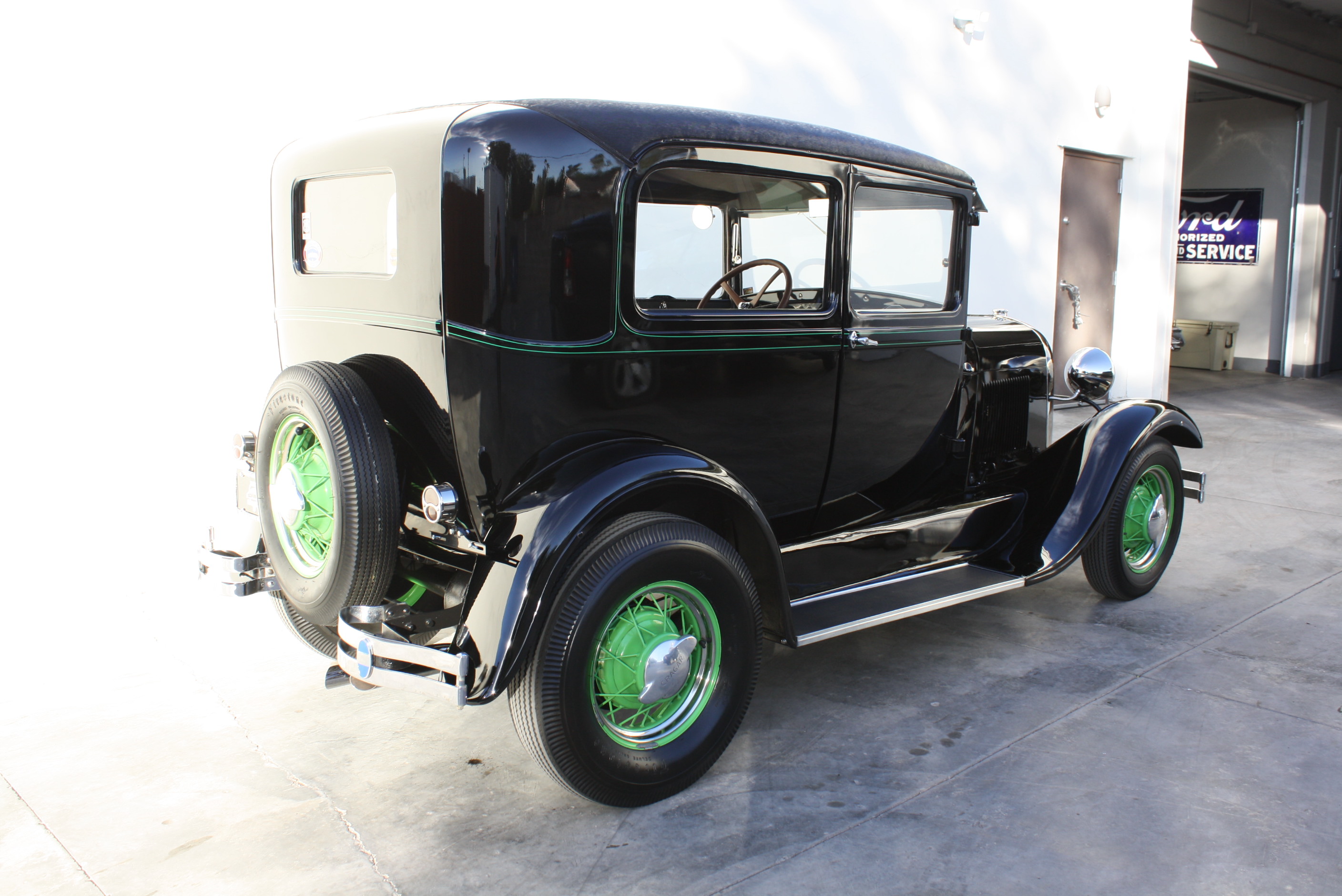 1928 Ford Model A sedan Miller OHV Hot Rod.