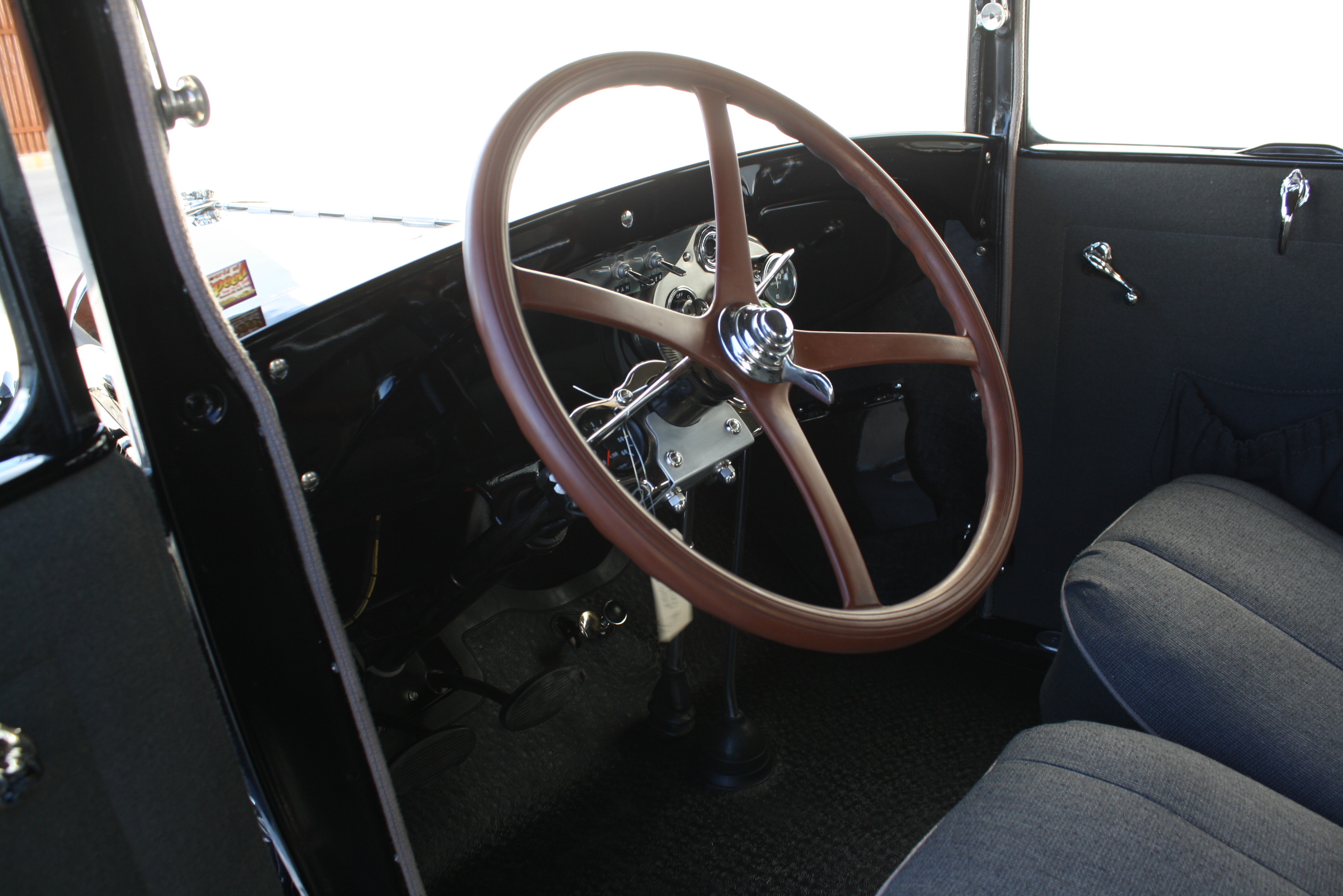1928 Ford Model A sedan Miller OHV Hot Rod.