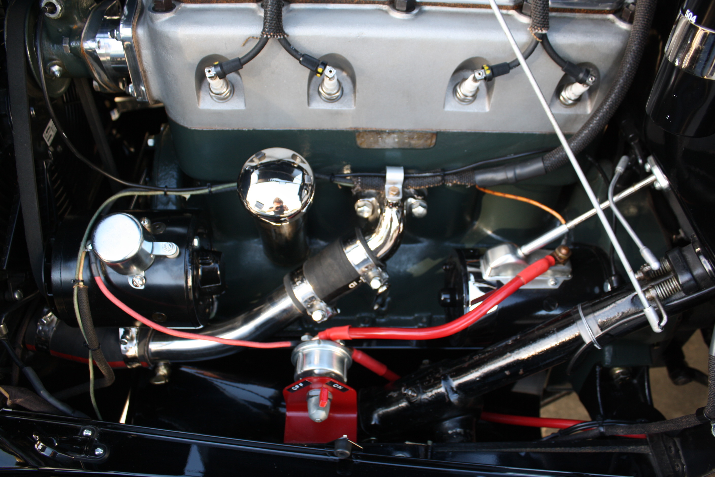 1928 Ford Model A sedan Miller OHV Hot Rod.