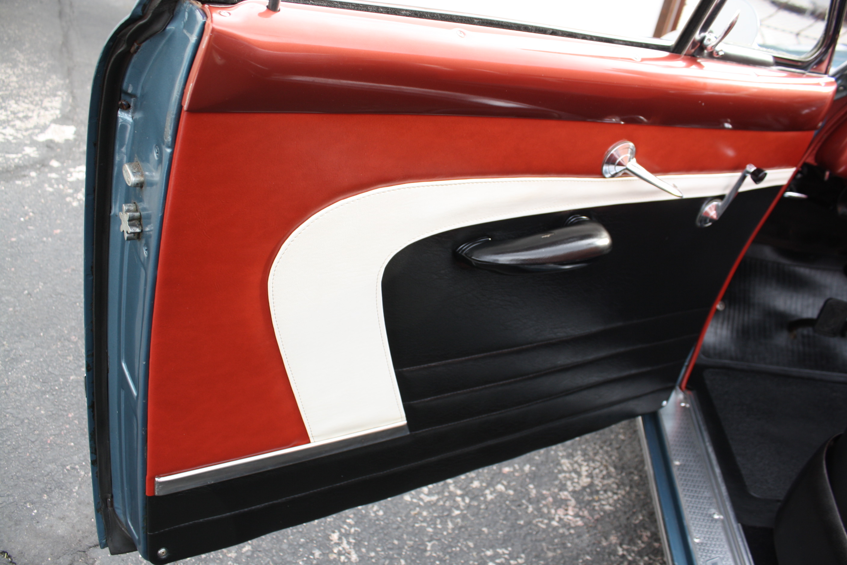 1951 Ford Custom Deluxe Convertible