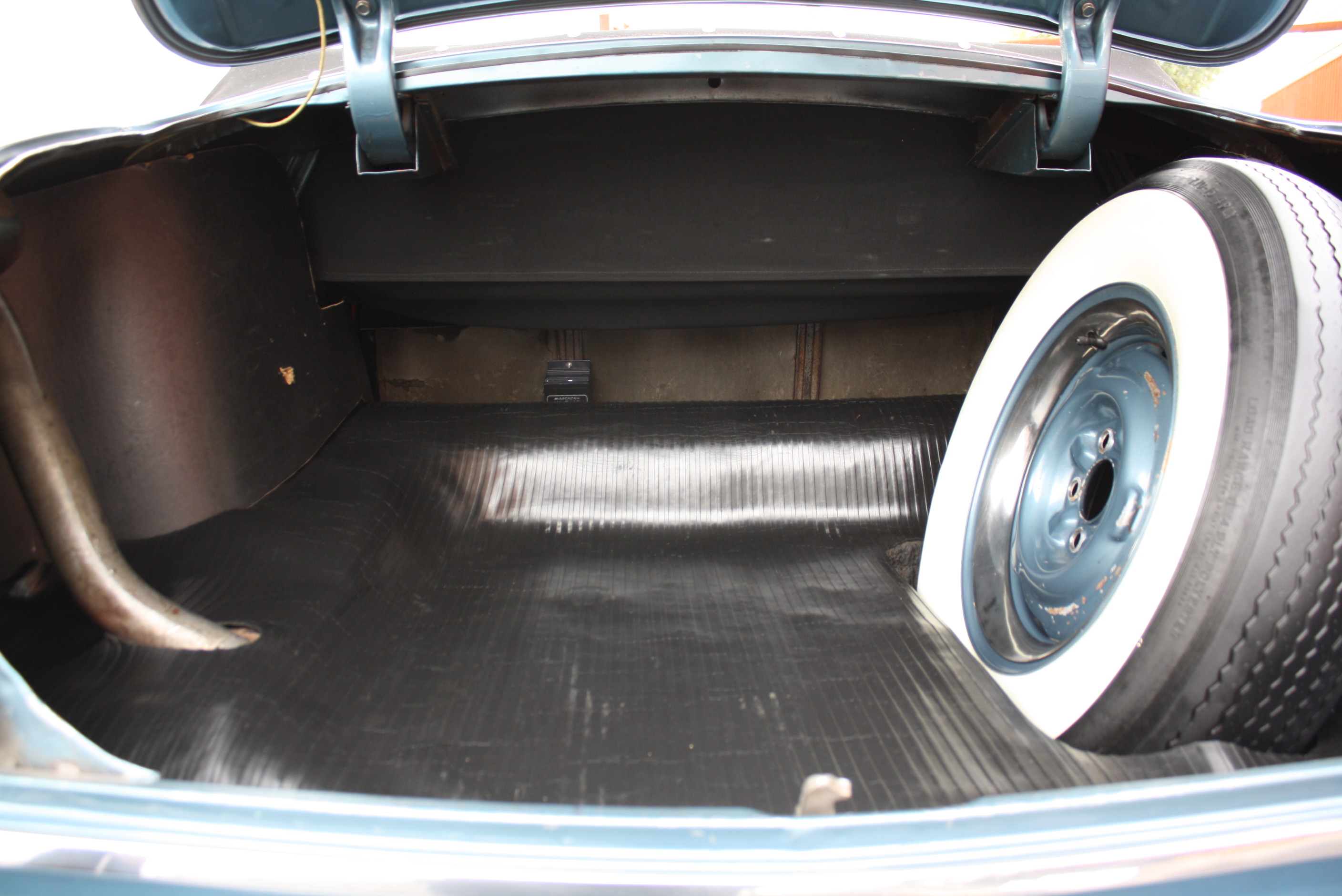1951 Ford Custom Deluxe Convertible