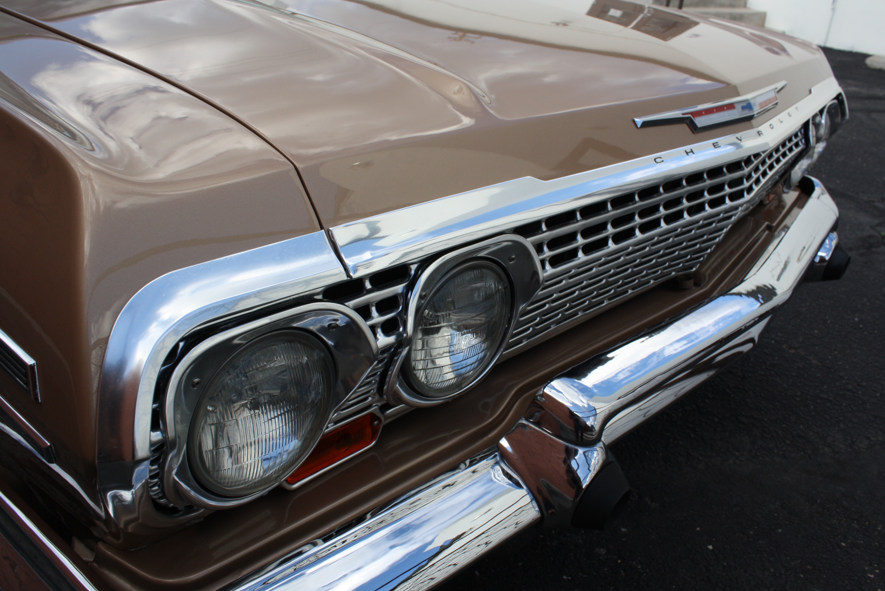 1963 Impala SS in special order “Anniversary Gold.”