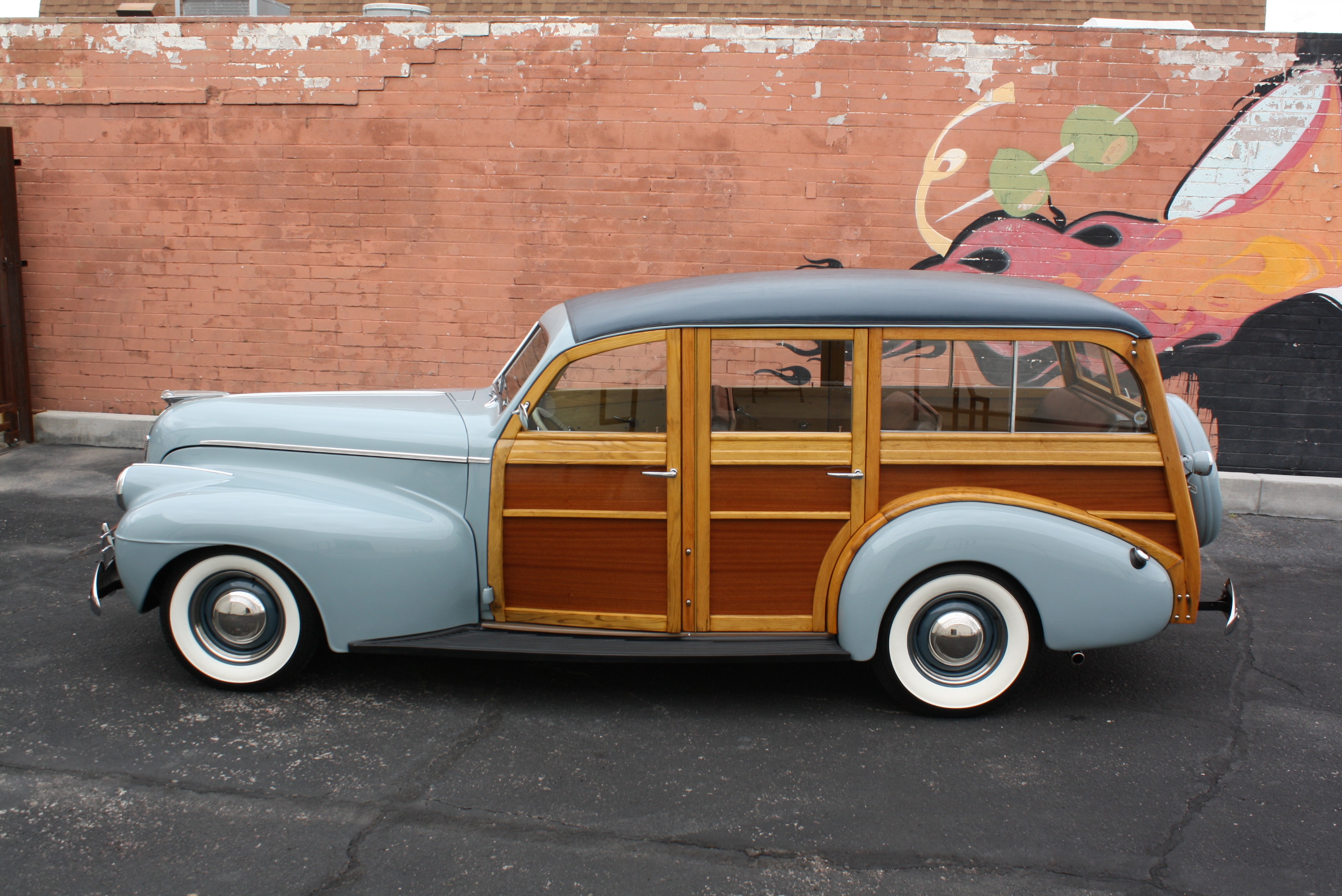 1940 Oldsmobile Woody Wagon