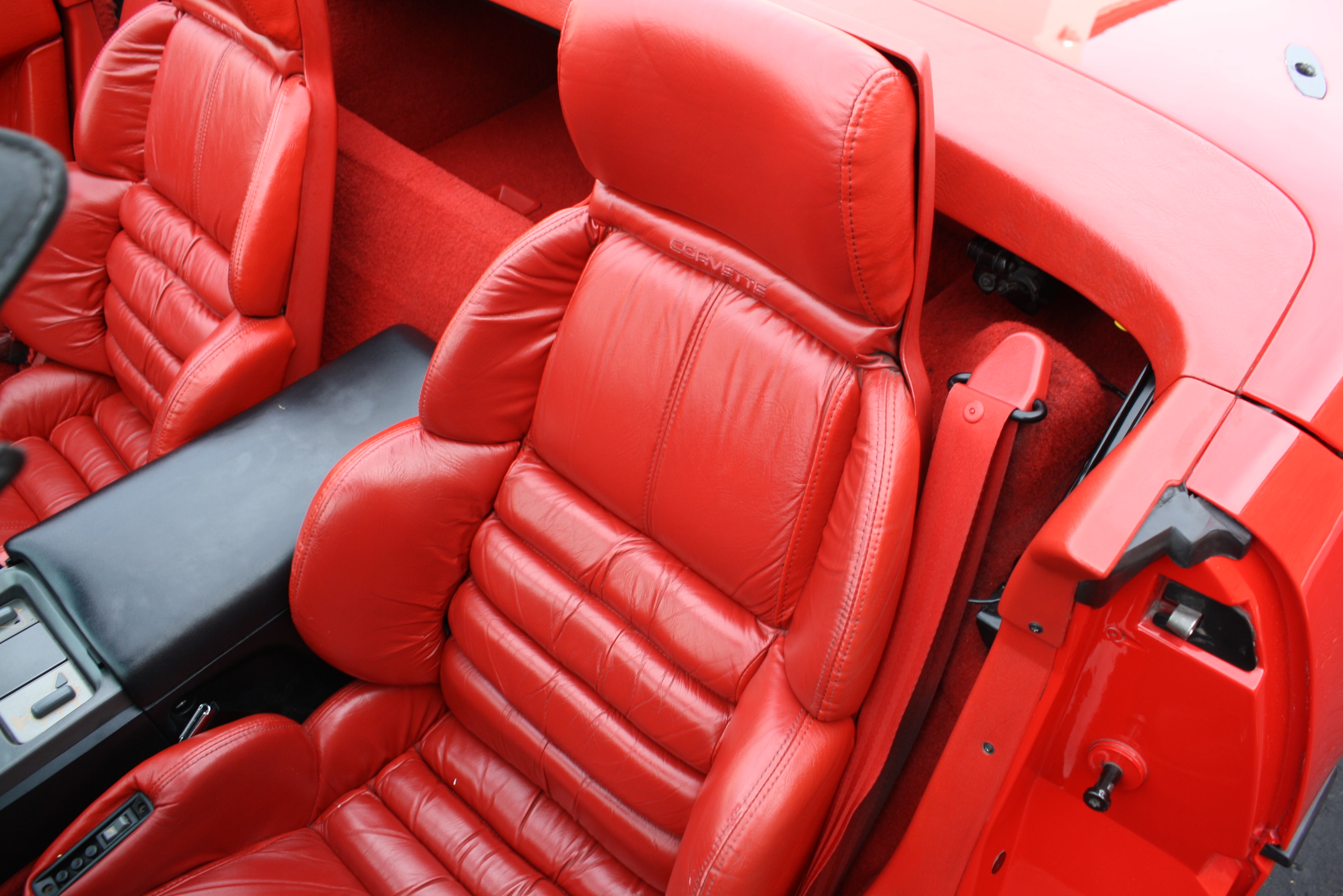 1990 Corvette with 2 tops and only 21,636 Miles since new.